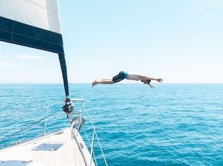 Bavaria 49 — photo 1