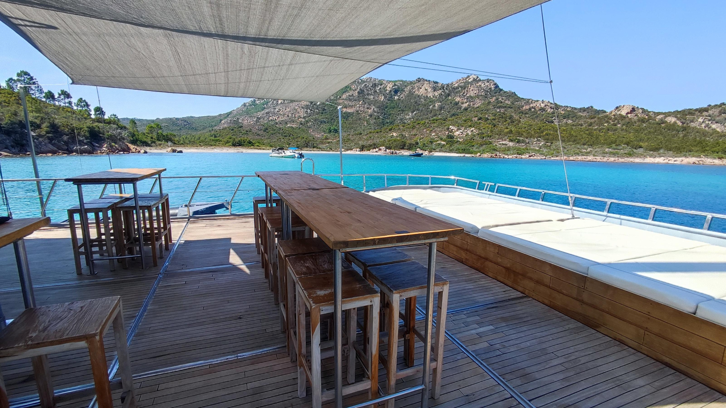 Motor Sailor Catamaran — photo 6