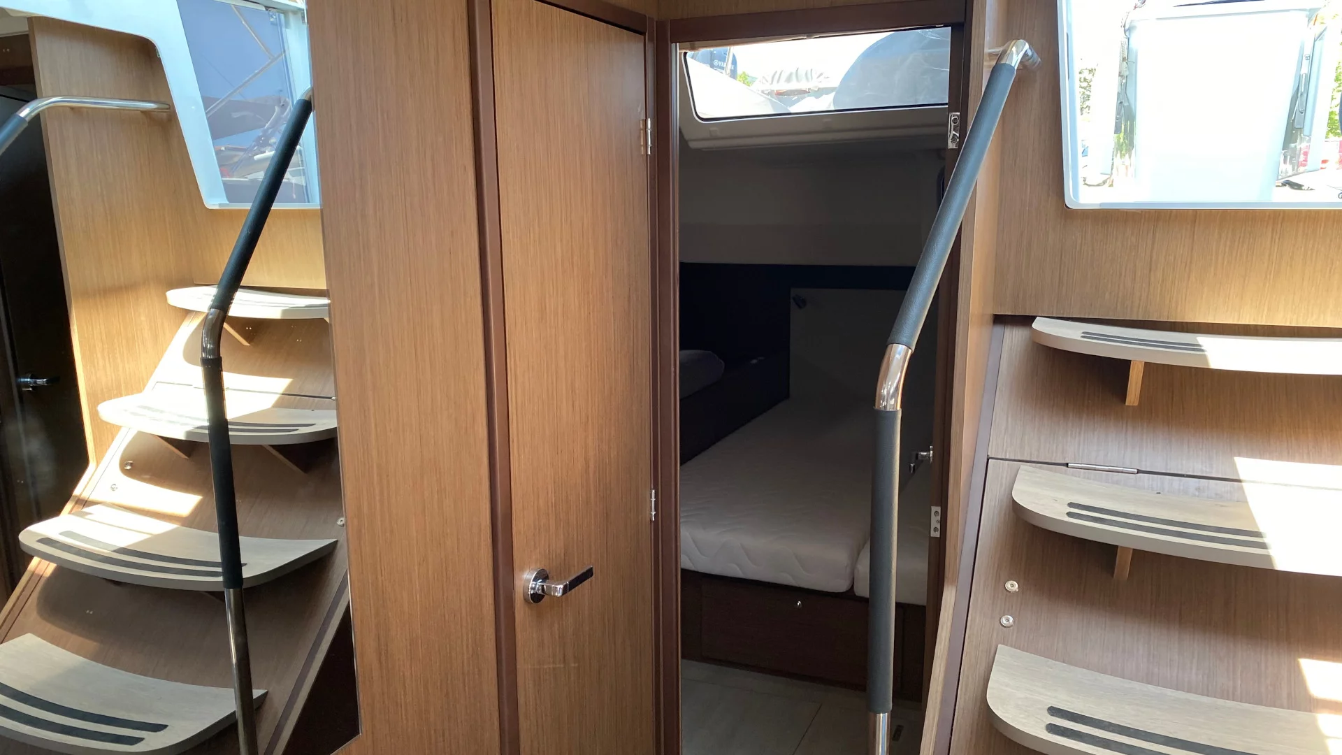 Oceanis 51.1 (AC, Gen, Watermaker) (CAPTAIN GEORGE AC.Gen, W.Maker)  - 2