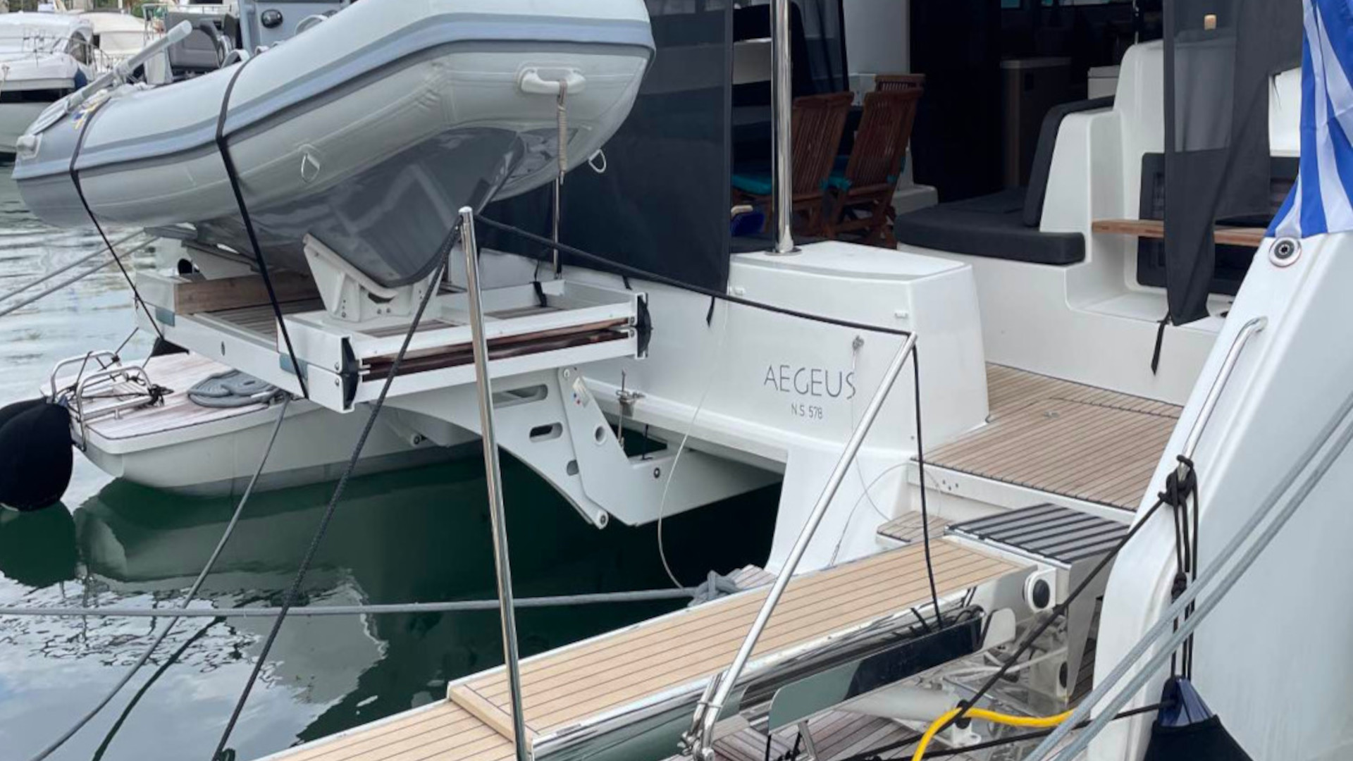 Photo #7 - Lagoon 51 (LUXURY Equipped, SKIPPERED only) (AEGEUS (, Gen, W.Maker, Teak cockpit, underwater lights)) in Athen - 17890