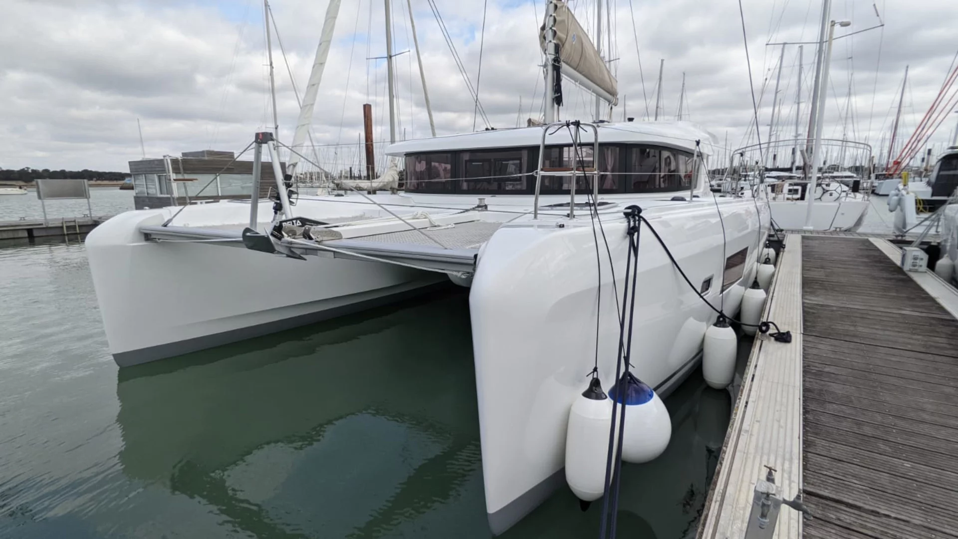 Lagoon 42 (, Watermaker, Gen)_12 (RIA III (AC, Gen, w.maker))  - 19