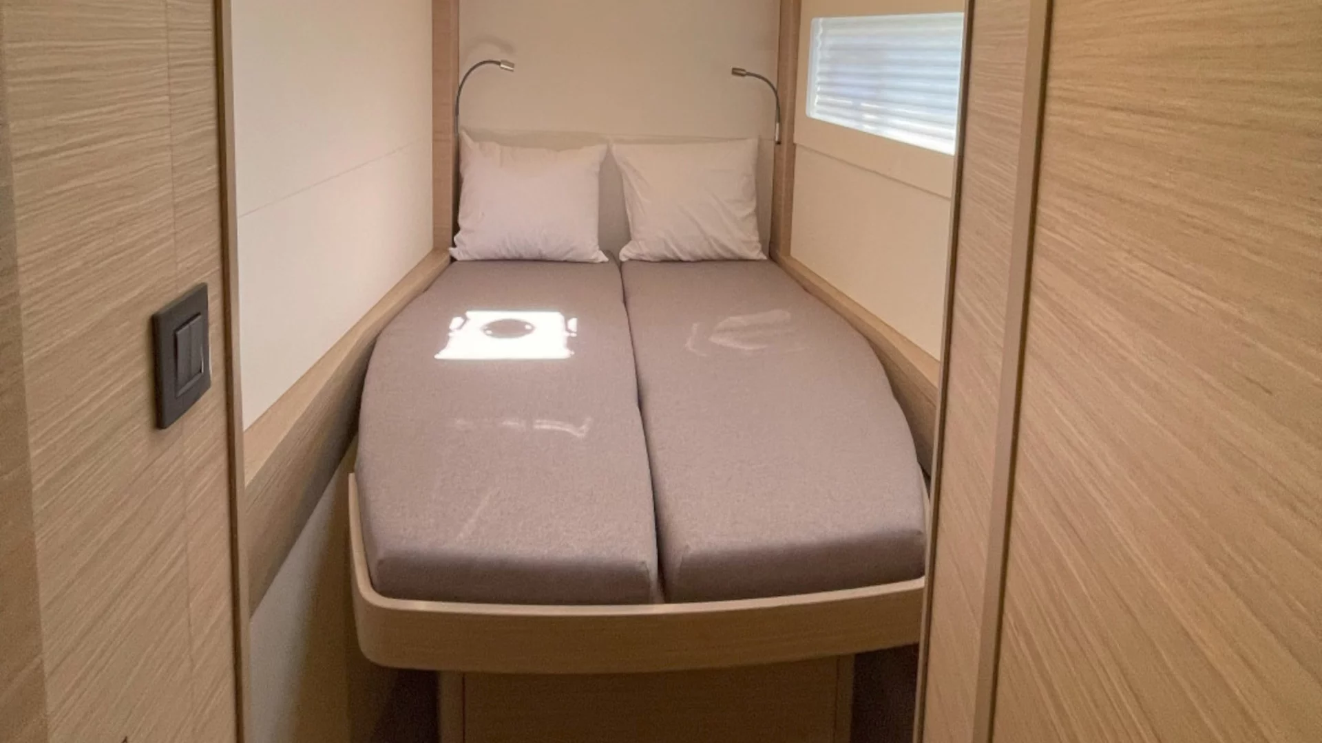 Lagoon 46 (LUXURY Equipped, SKIPPERED only) (ASTRAEUS)  - 8