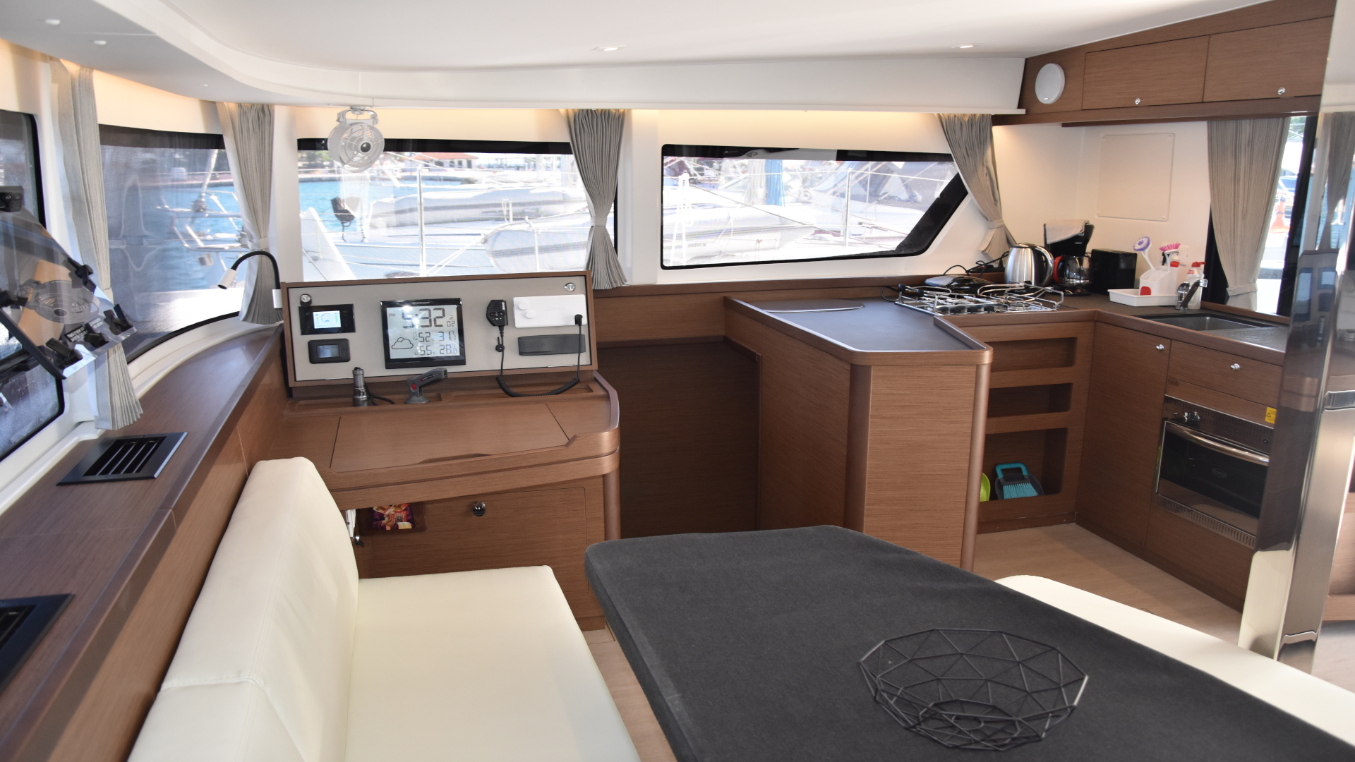 Photo #17 - Lagoon 42 (AC, Gen, Watermaker) (Kit Cat) en Atenas - 16281