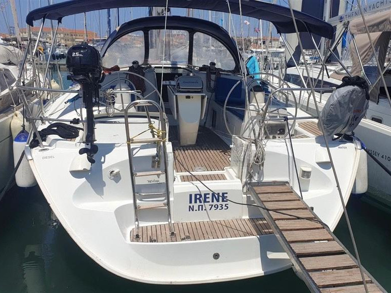 Sun Odyssey 43 — photo 1