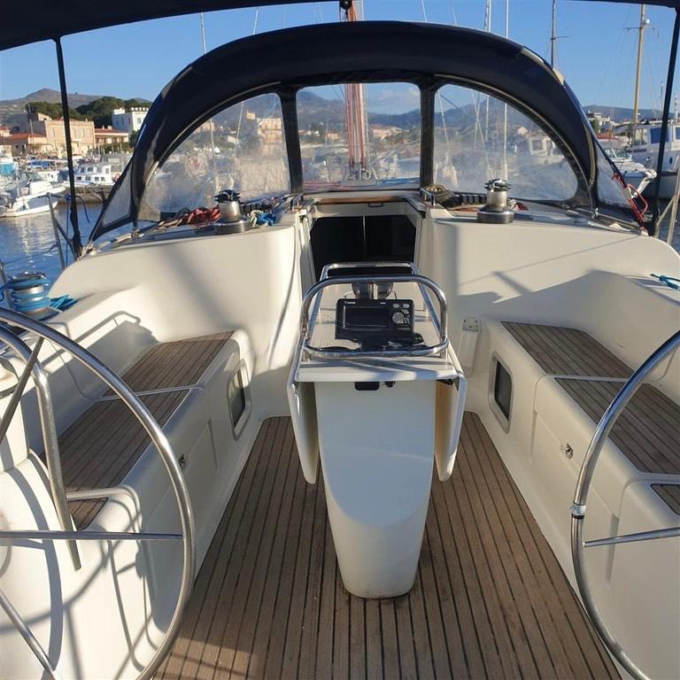 Sun Odyssey 43 — photo 17