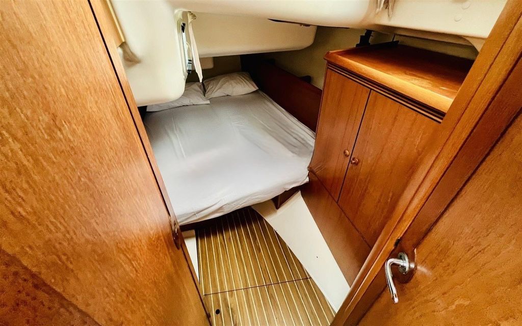 Sun Odyssey 43 — photo 8