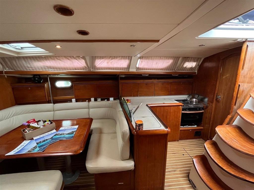 Sun Odyssey 43 — photo 18