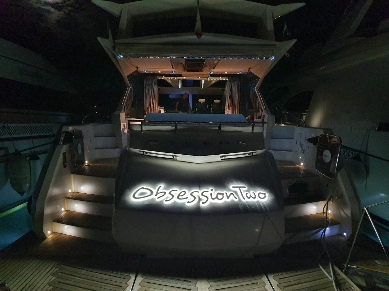 Galeon 700 Skydeck — photo 16