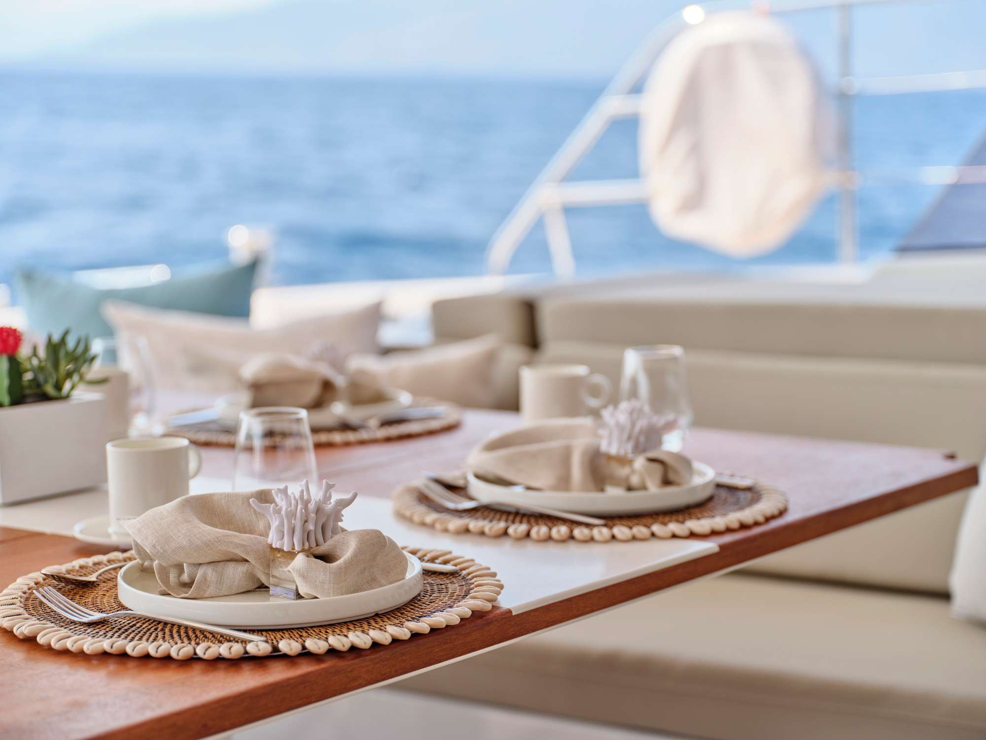 Fountaine Pajot Power Alegria 67 (4 cab) — photo 4