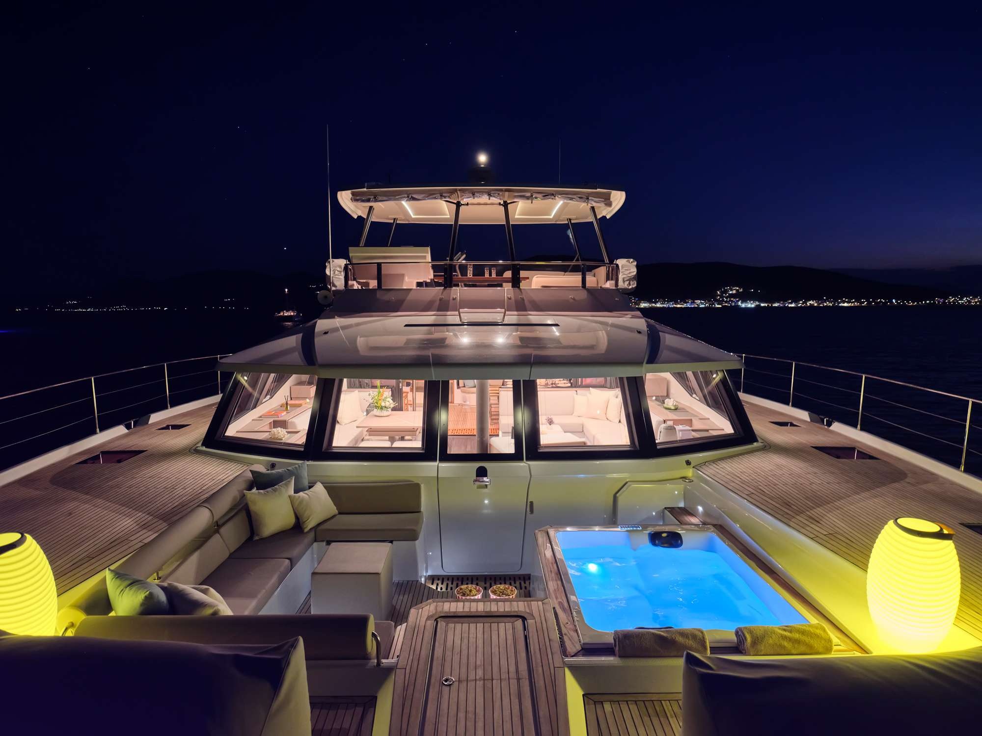 Fountaine Pajot Power Alegria 67 (4 cab) — photo 8