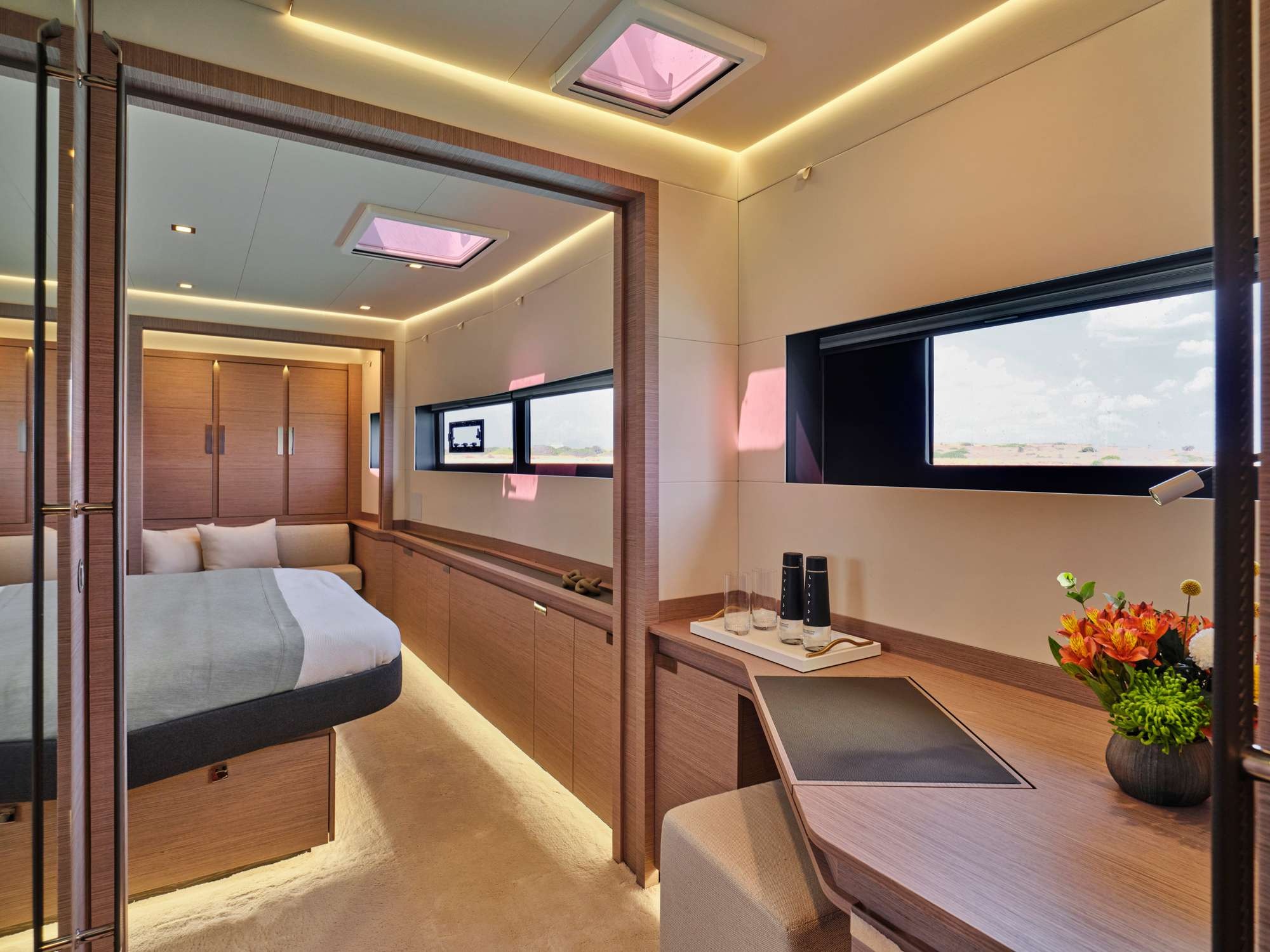 Fountaine Pajot Power Alegria 67 (4 cab) — photo 2