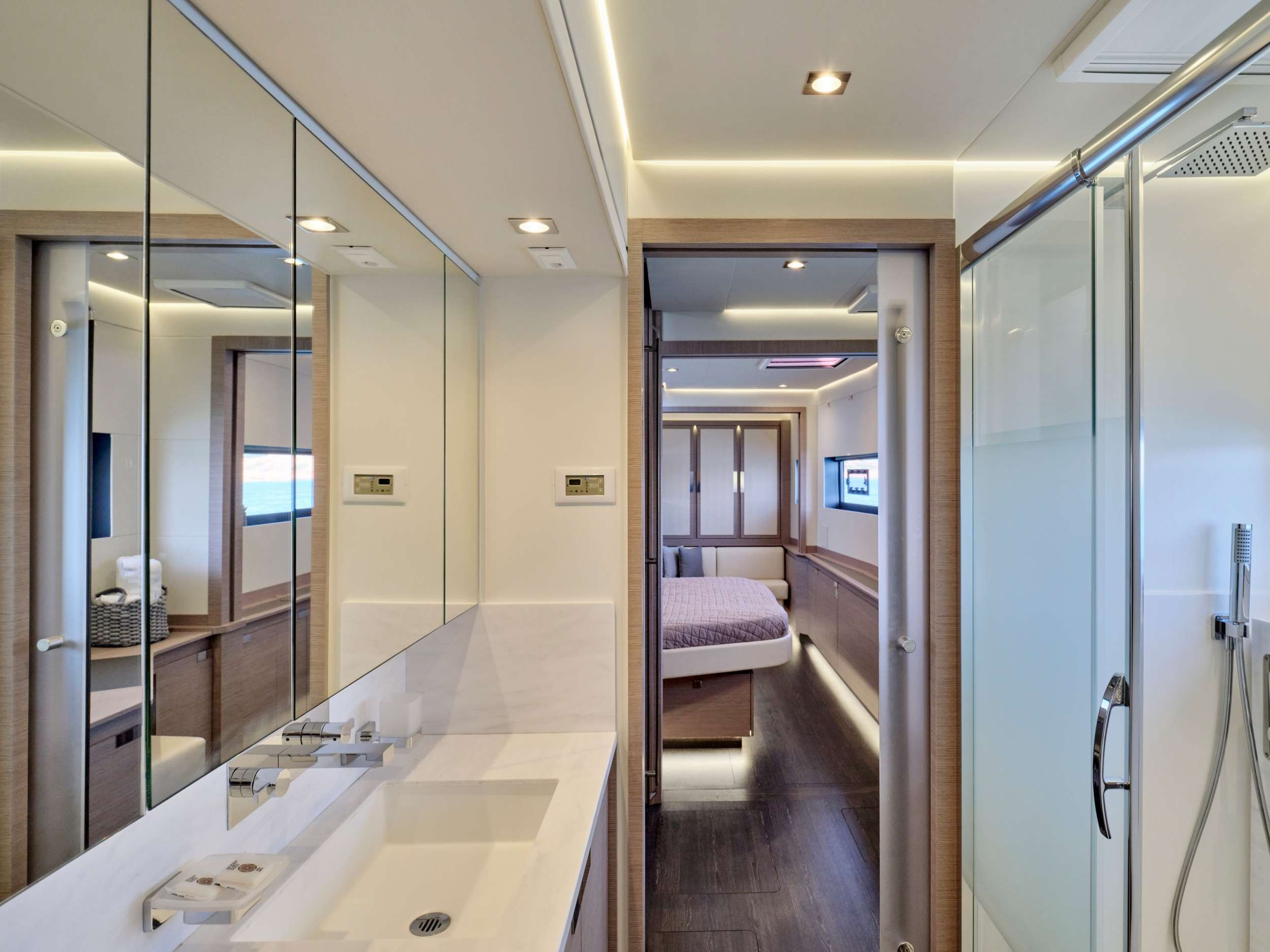 Fountaine Pajot Power Alegria 67 (5 cab) — photo 2