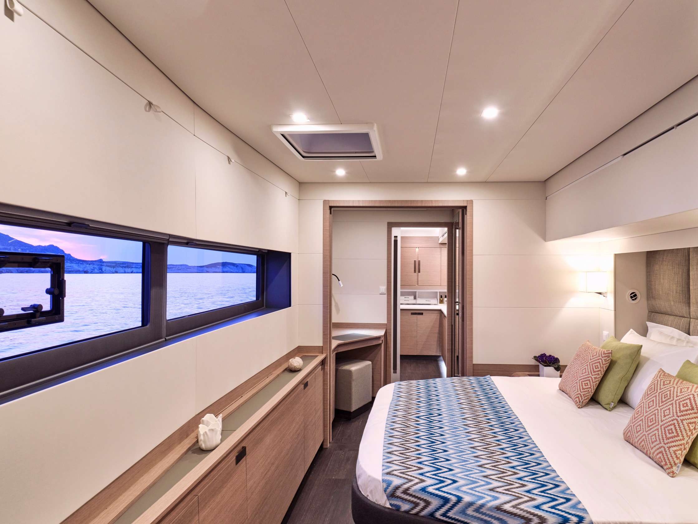 Fountaine Pajot Alegria 67 (5 cab) — photo 6
