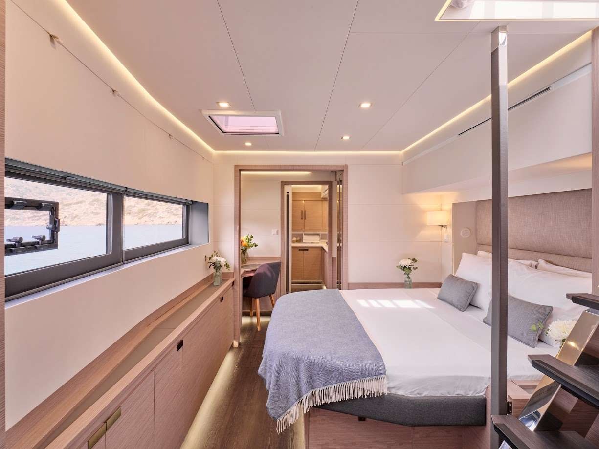 Fountaine Pajot Alegria 67 (5 cab) — photo 3