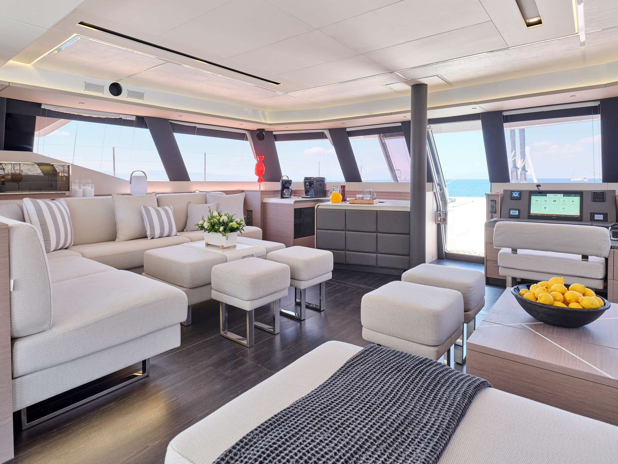 Fountaine Pajot Alegria 67 (4 cab) — photo 9