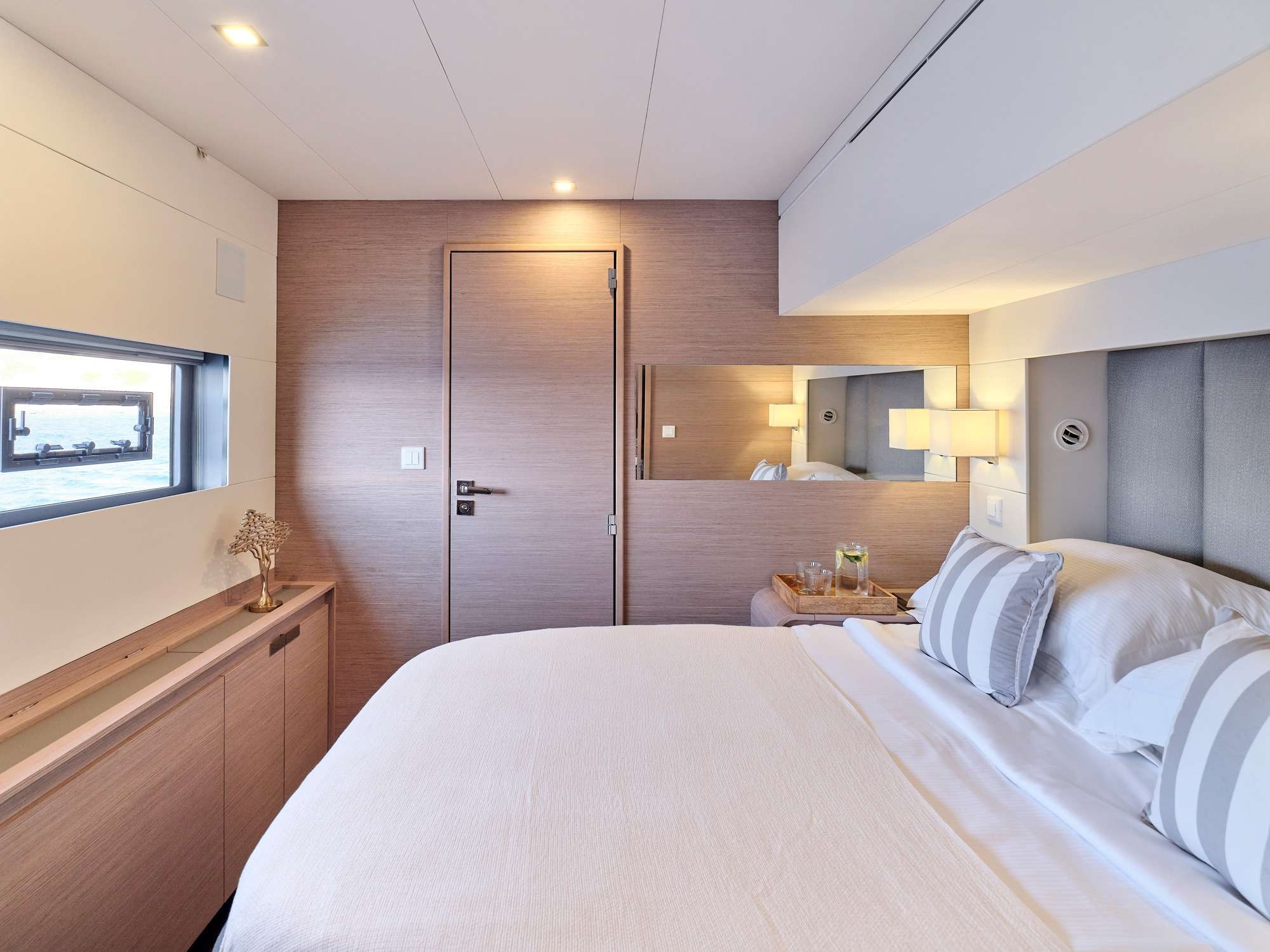 Fountaine Pajot Alegria 67 (4 cab) — photo 2