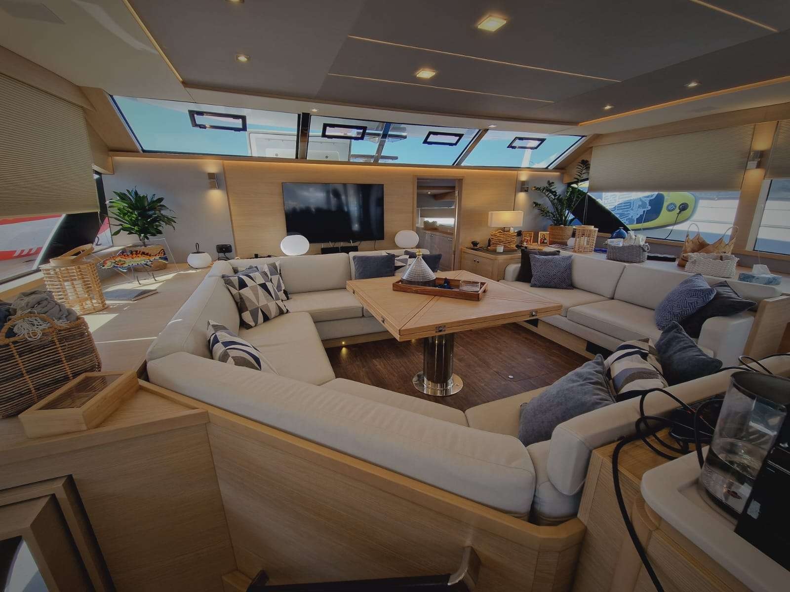 Aquila 54 Yacht — photo 6