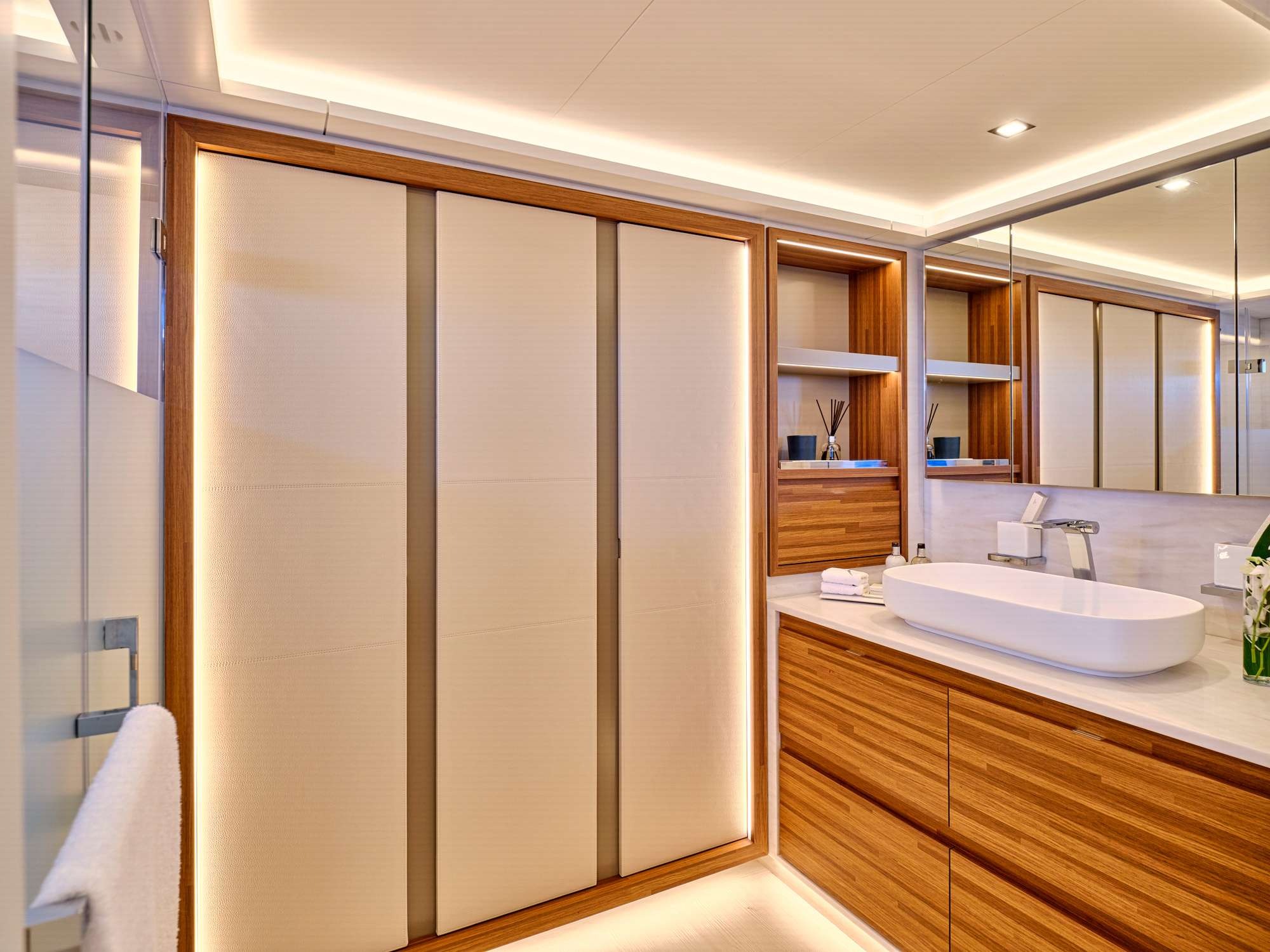 Fountaine Pajot Power 80 (6 cab) — photo 4