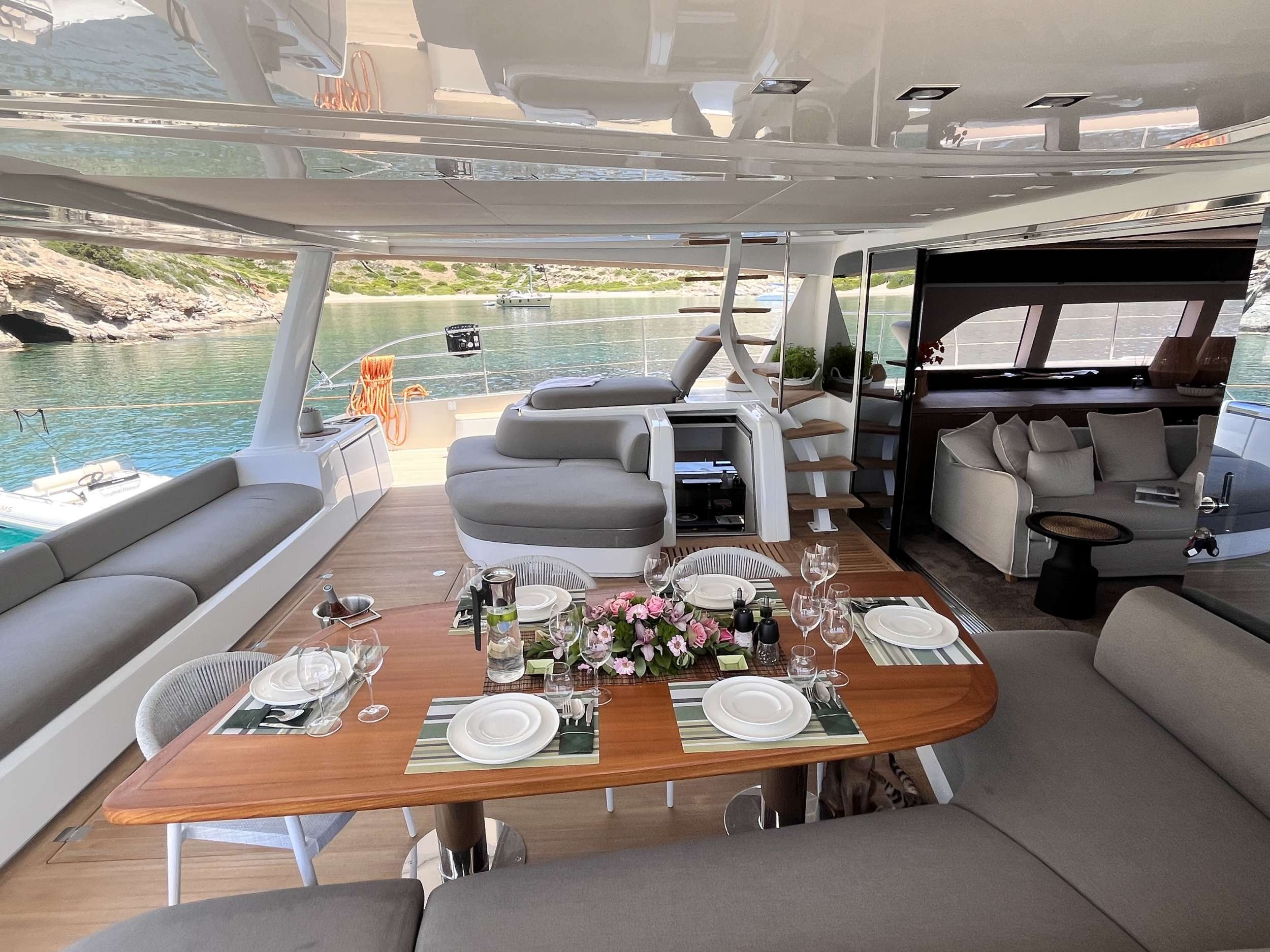 Lagoon Seventy 8 (3 cab) — photo 4