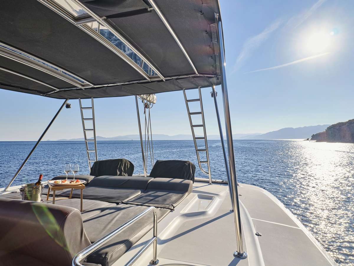 Lagoon 50 (6 cab) — photo 6