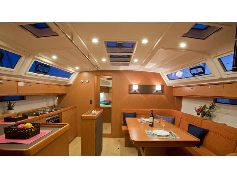 Bavaria 46 Cruiser (DEA) interior - 18