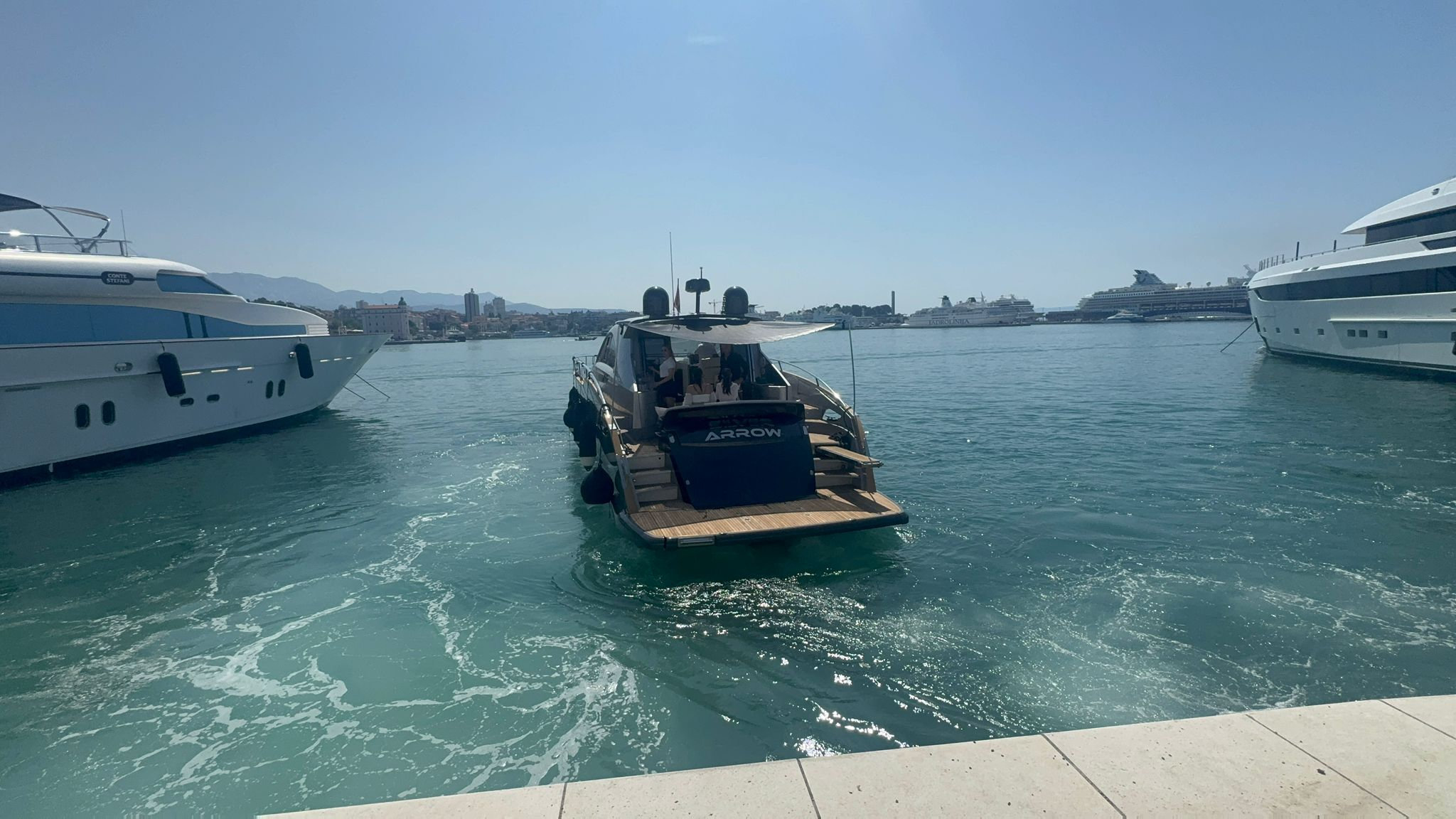 Pearl Sea 56 — photo 17