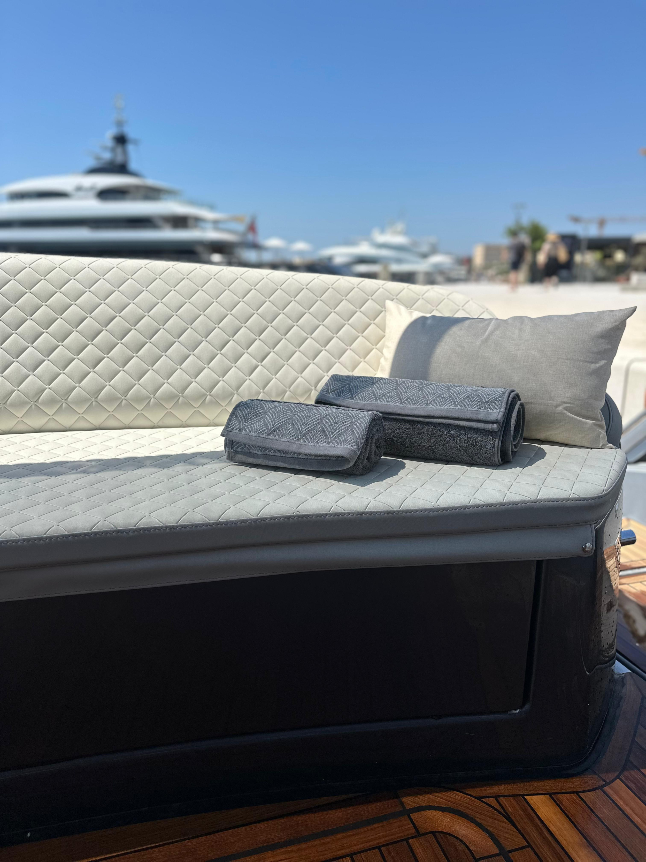 Pearl Sea 56 — photo 21