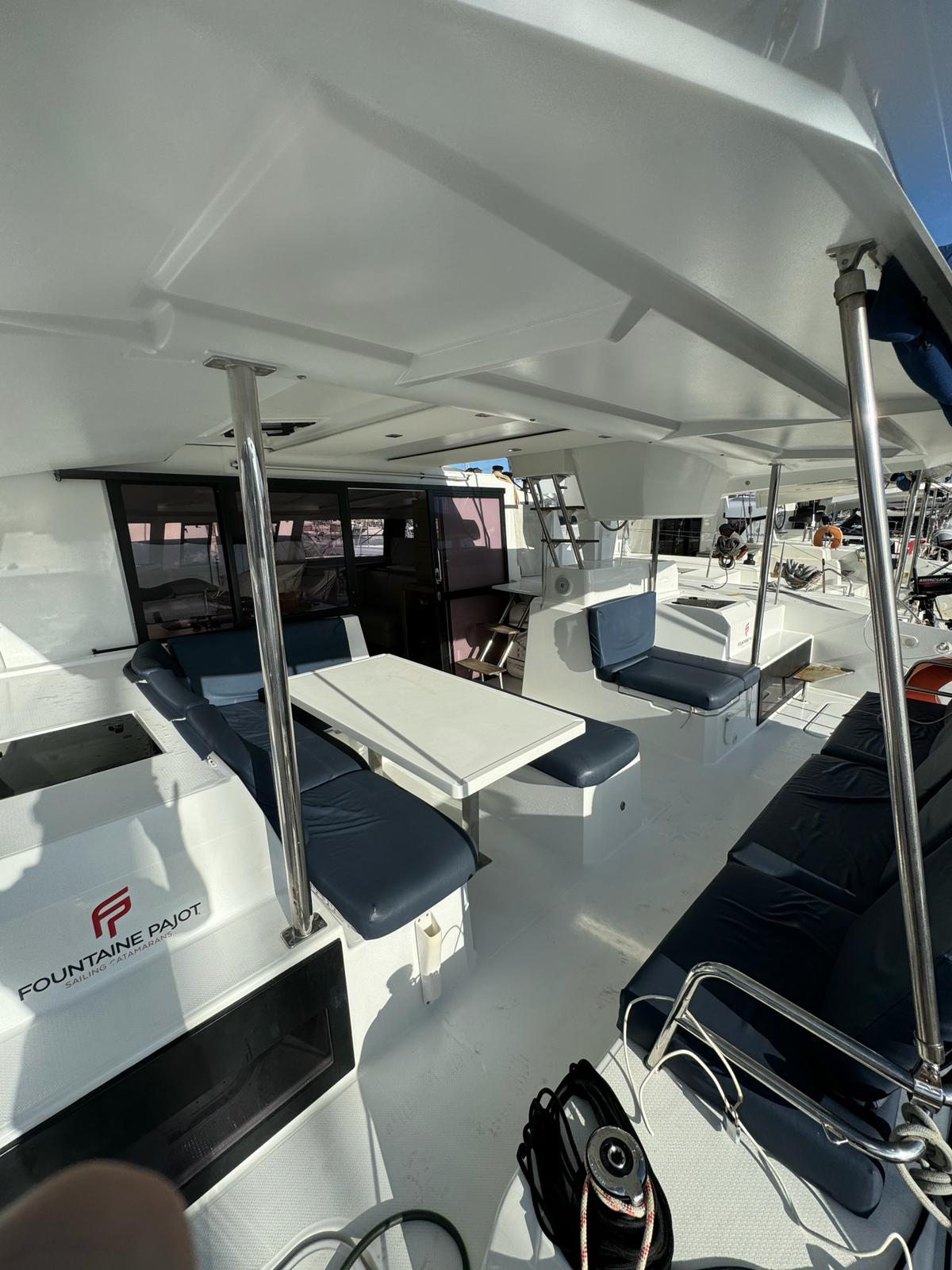 Astréa 42 — photo 12