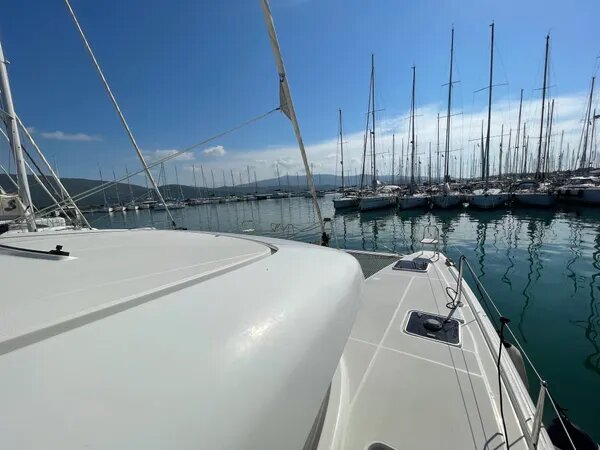 Photo #13 - Lagoon 42 (Art of Liberty) en Rhodes - 24875