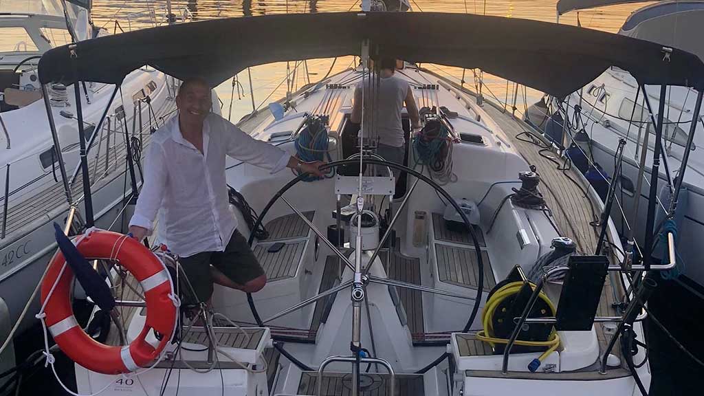 Dufour 40 Performance — photo 11