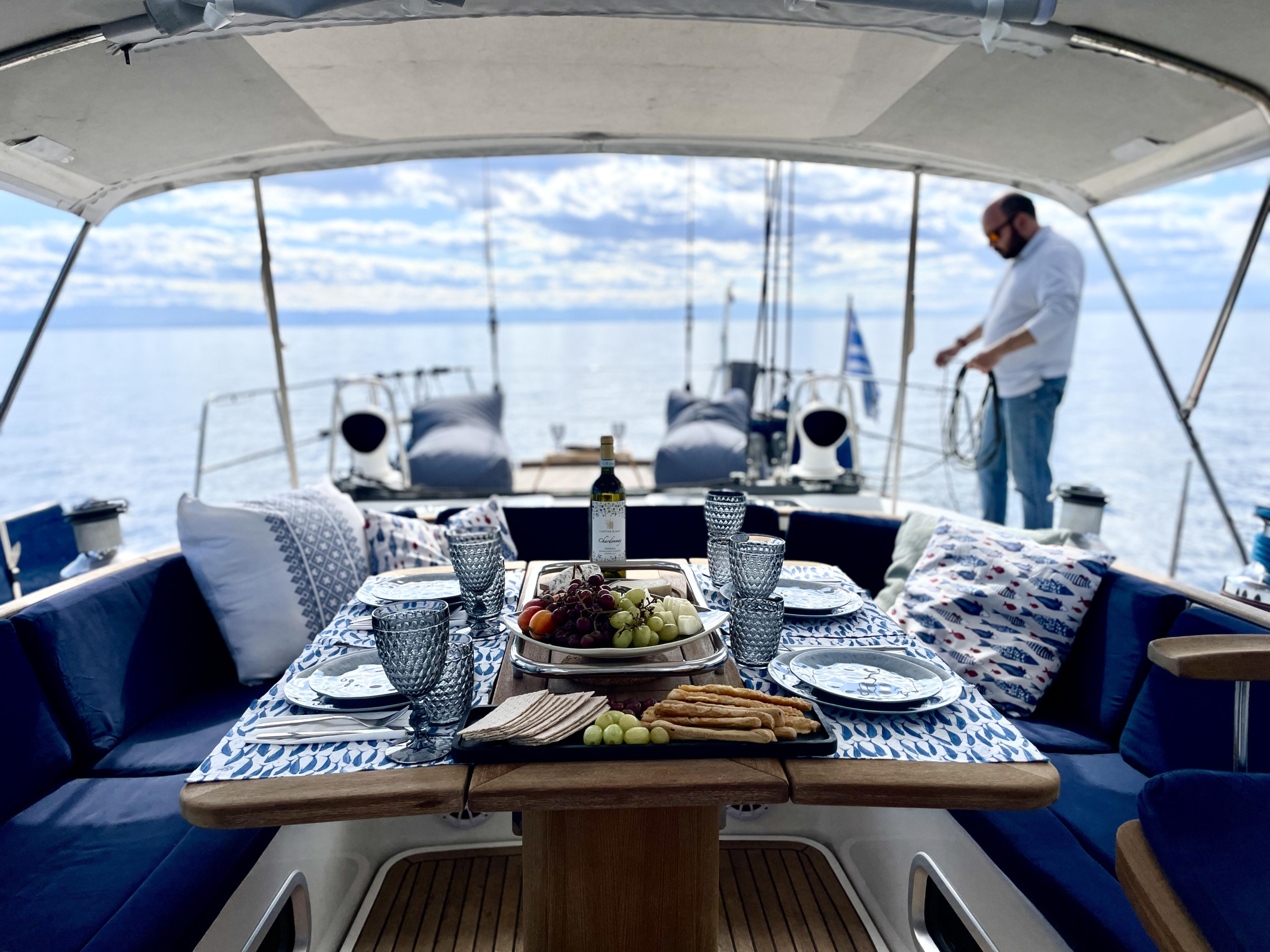 Beneteau 57 (Owner Version) — photo 16