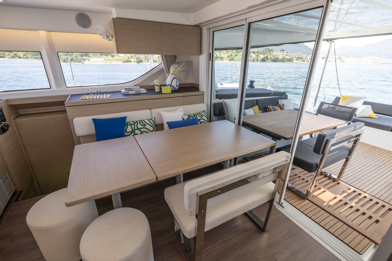 Lagoon 43 — photo 12