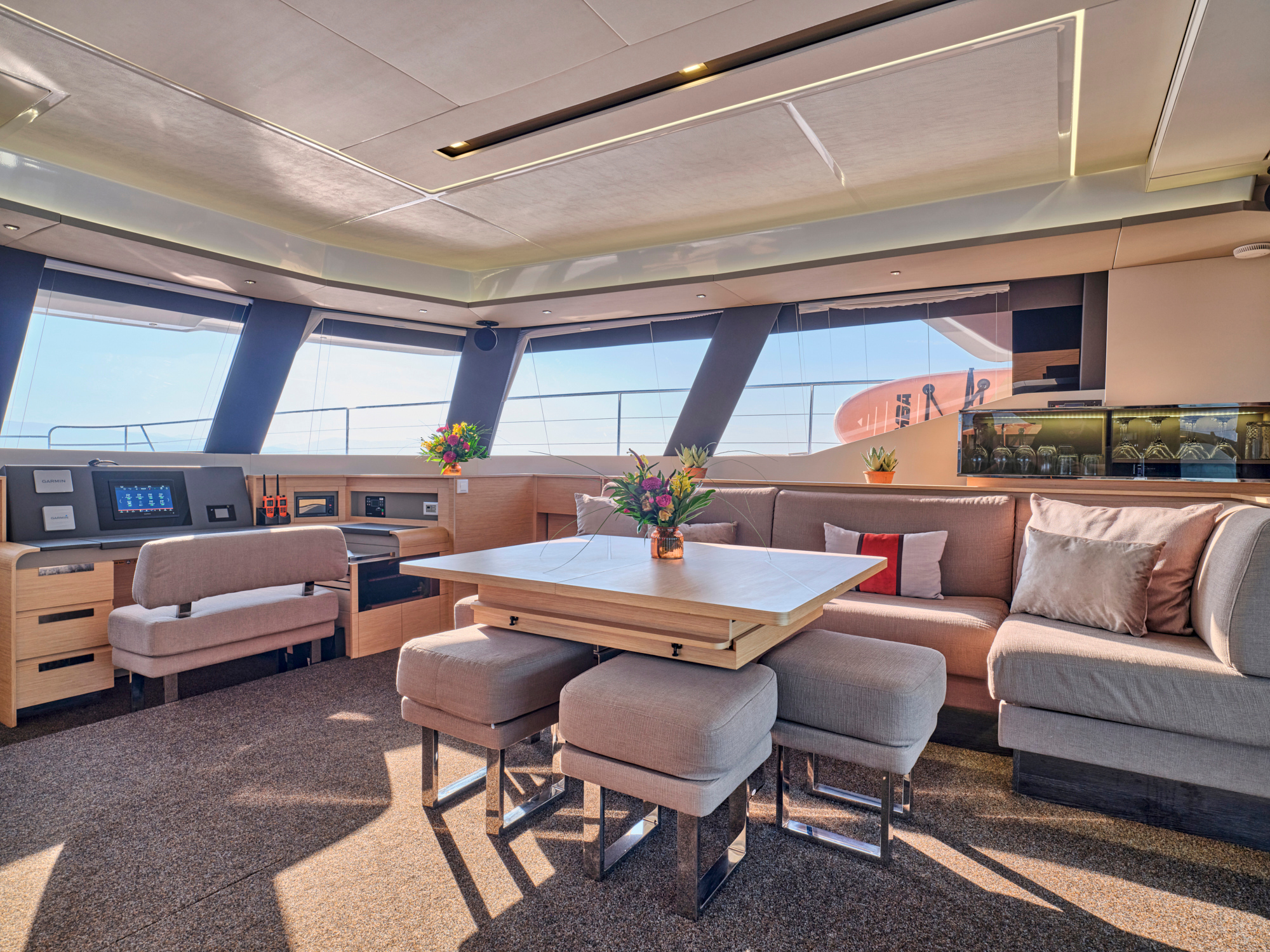 Fountaine Pajot Power Alegria 67 (5 cab) — photo 58