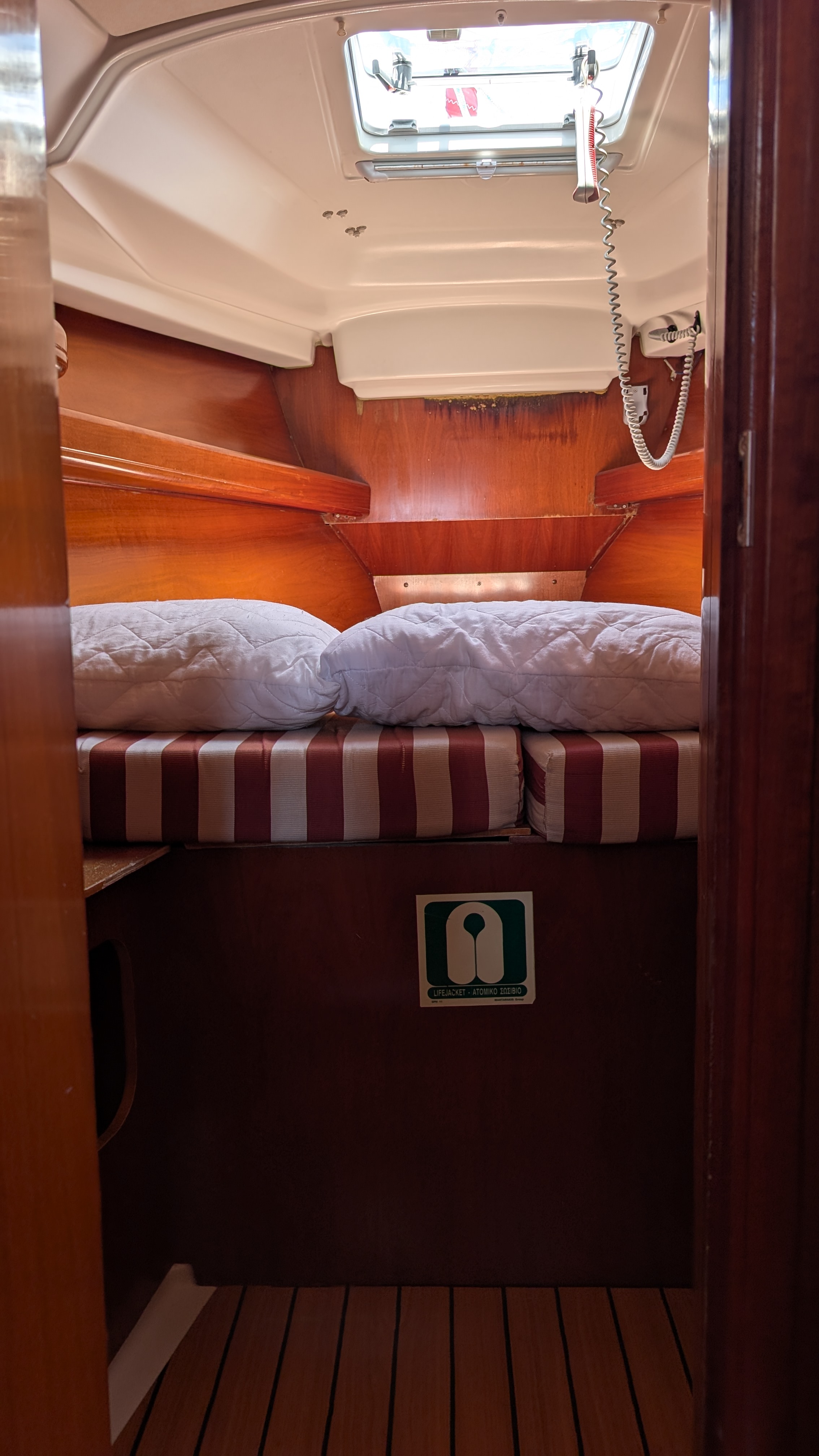 Oceanis Clipper 411 — photo 4
