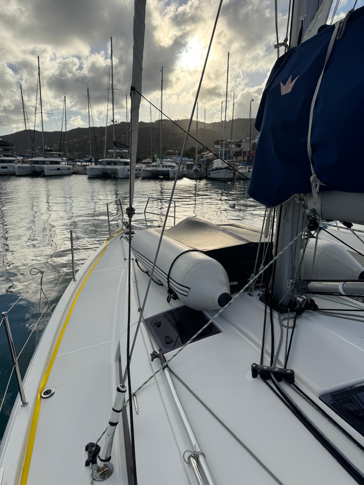 Sun Odyssey 440 — photo 6