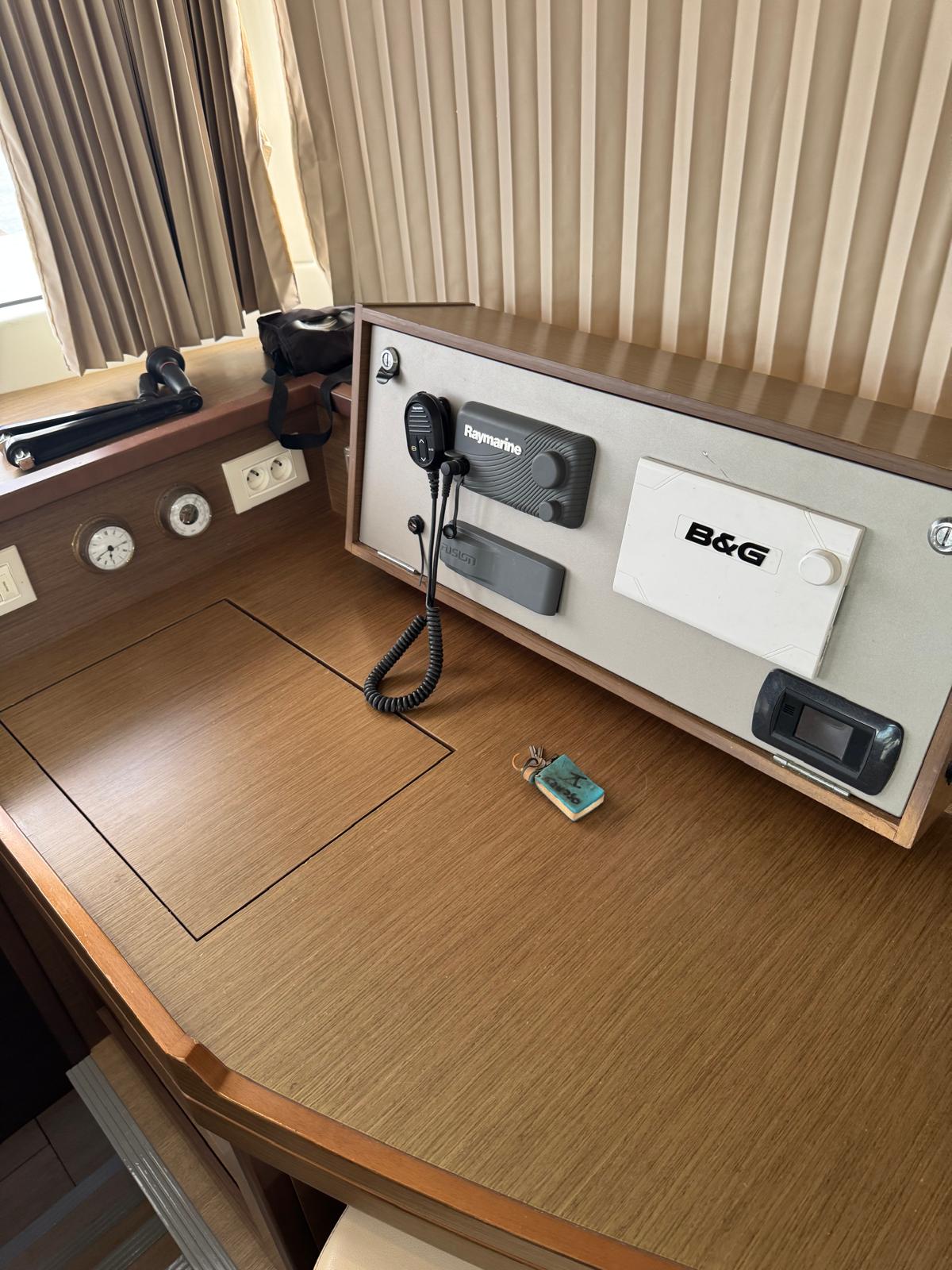 Lagoon 50 — photo 11