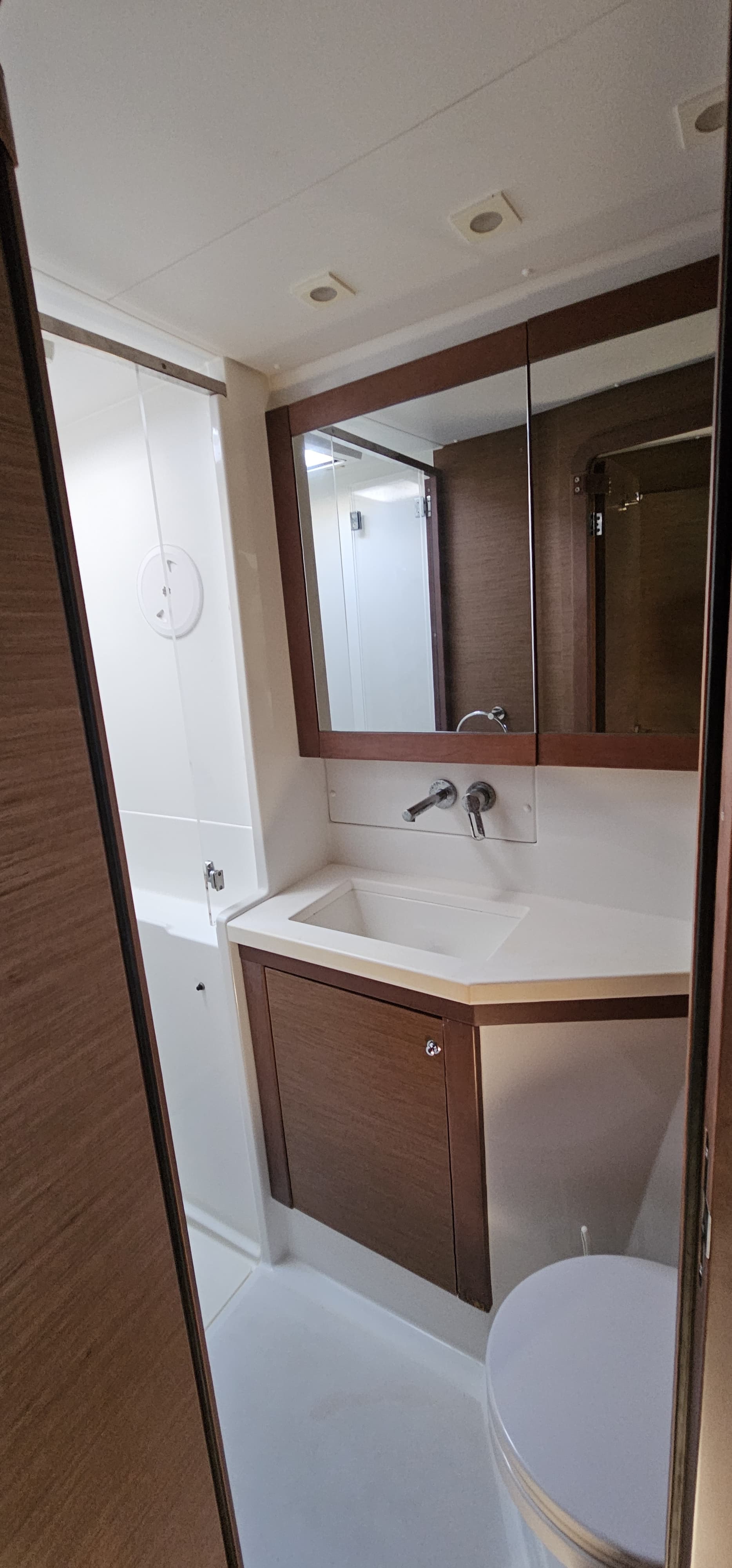 Lagoon 450 — photo 12