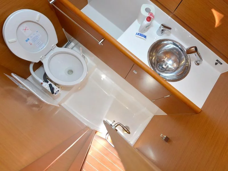 Sun Odyssey 33i (Hasta Siempre) interior - 3