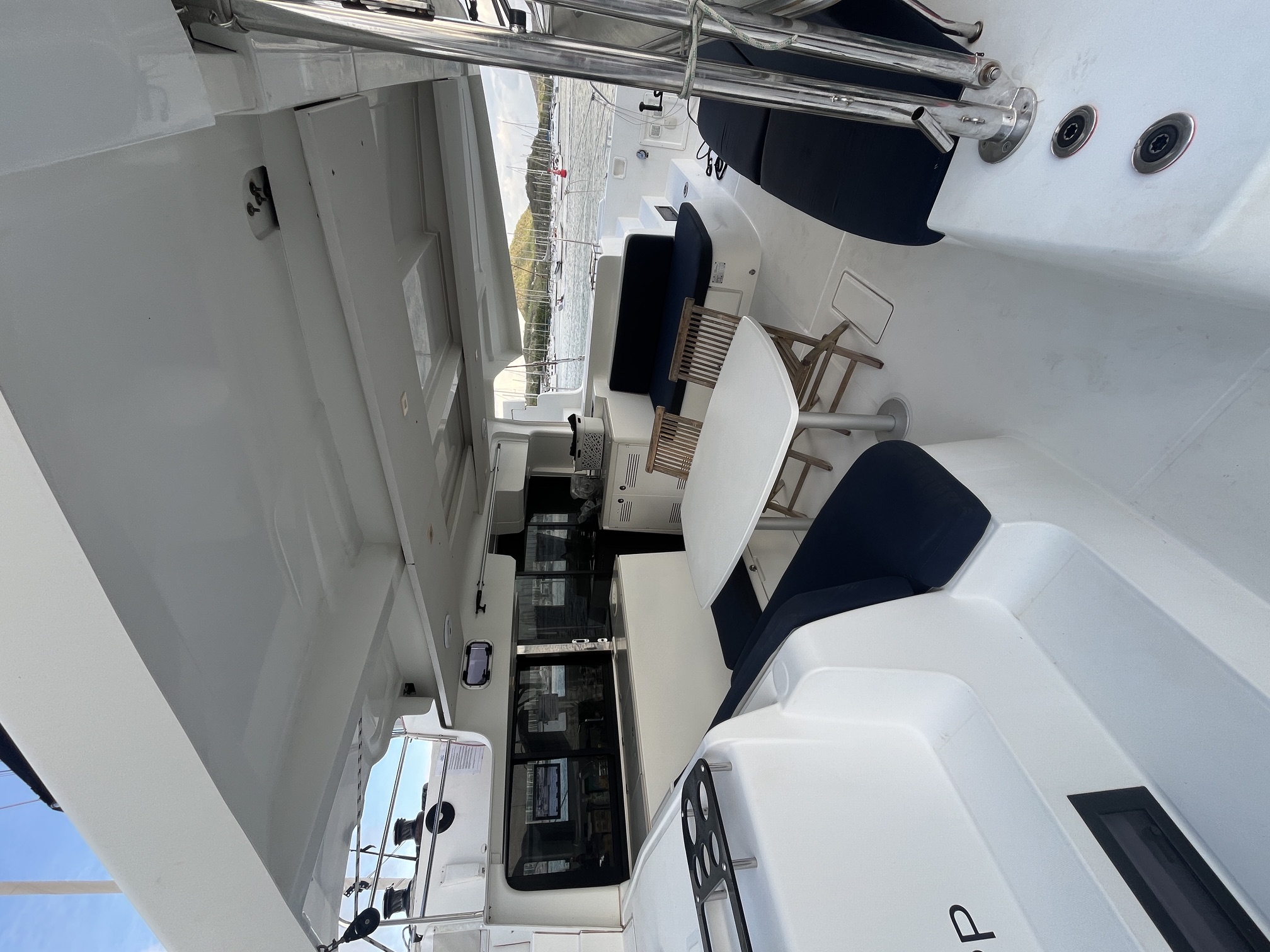 Lagoon 46 — photo 14