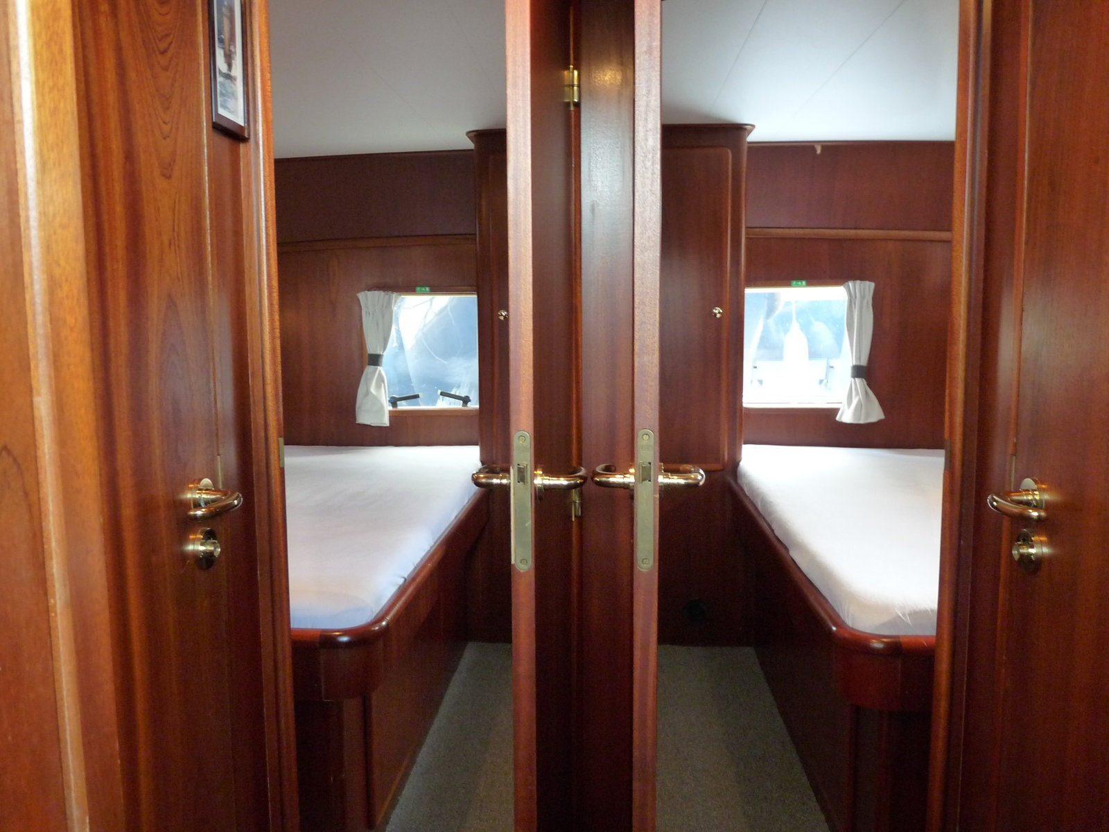 Nowee Novi 42 — photo 18