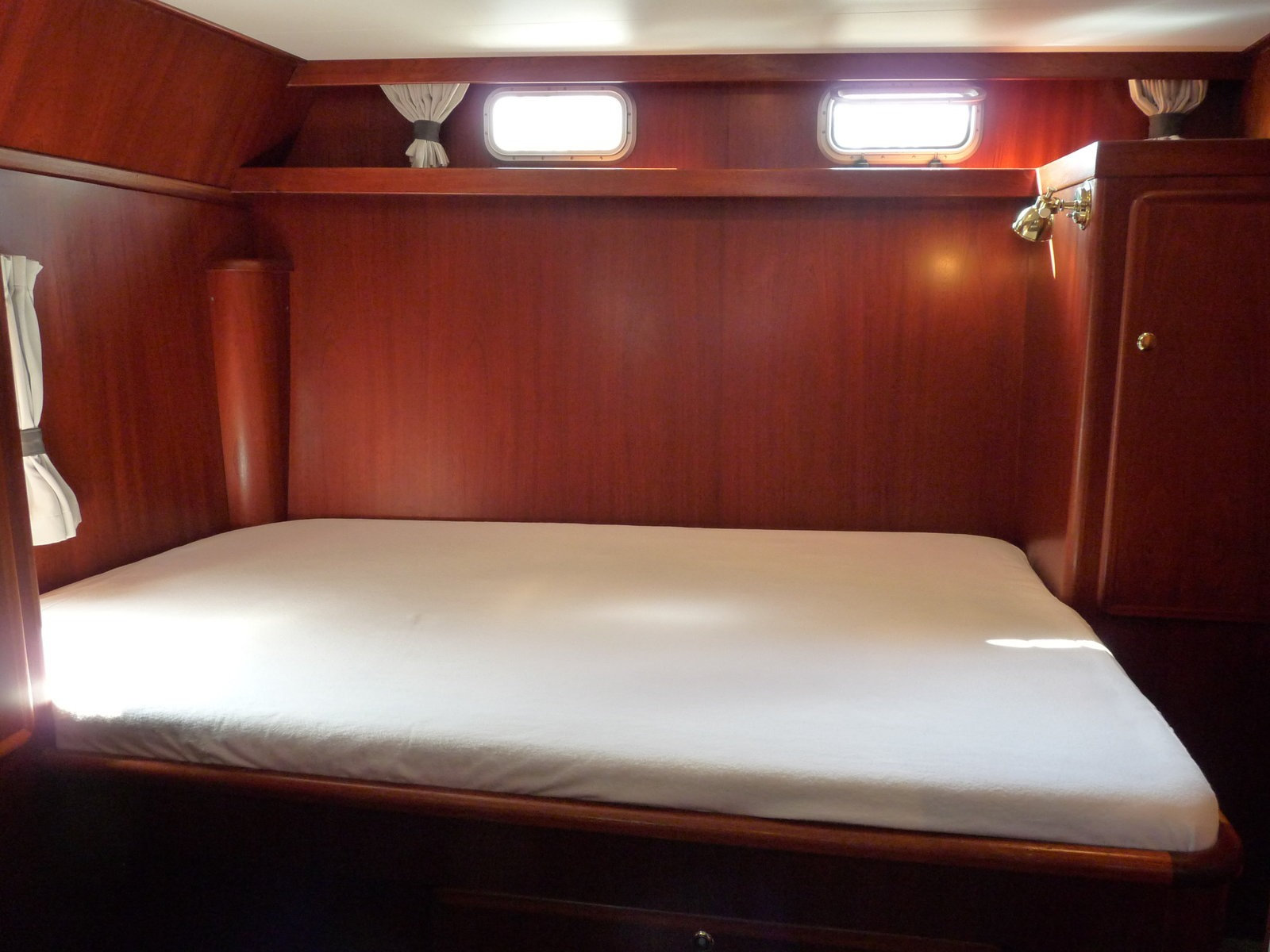 Nowee Novi 42 — photo 12