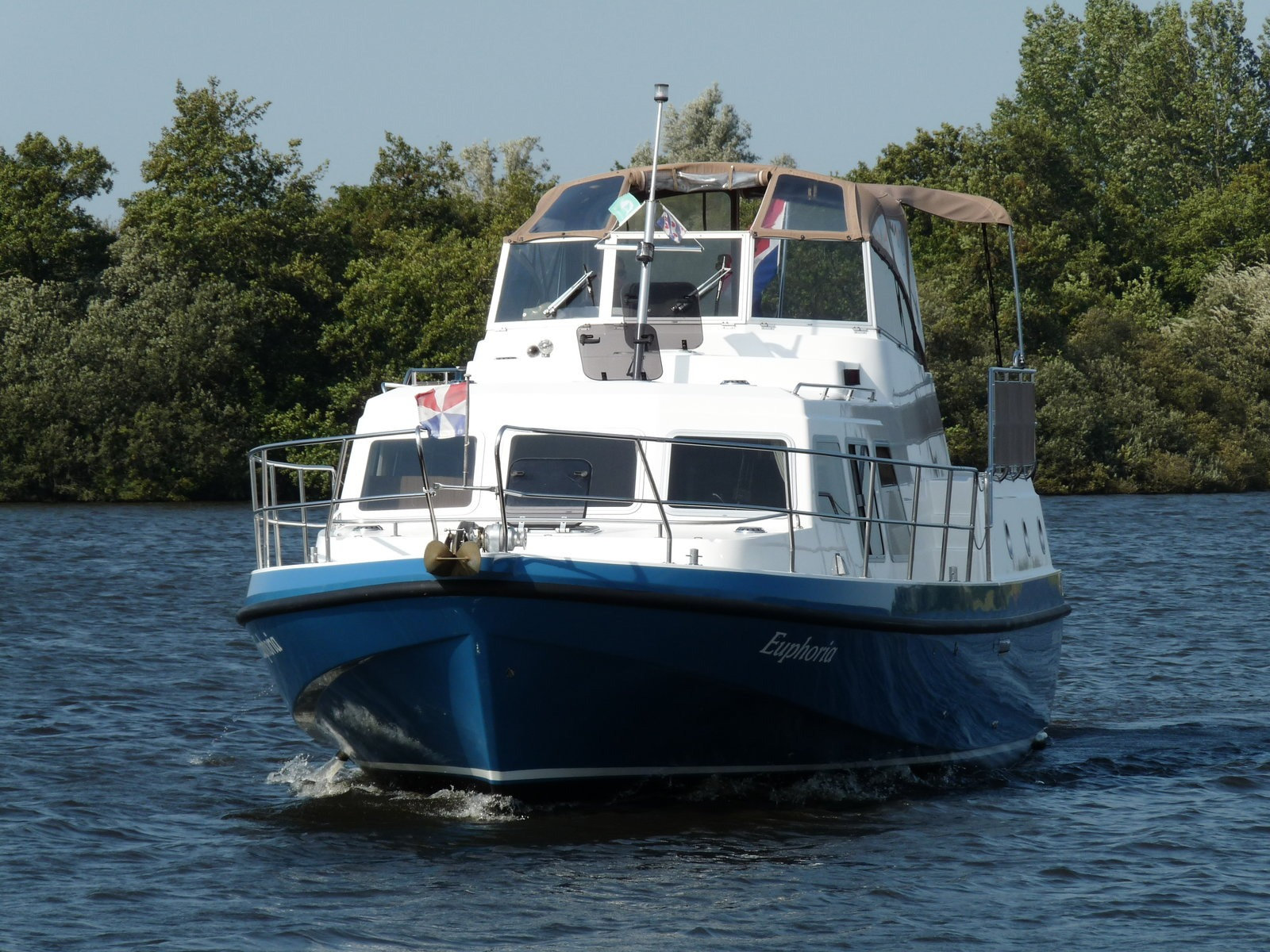Holiday 1300 — photo 21