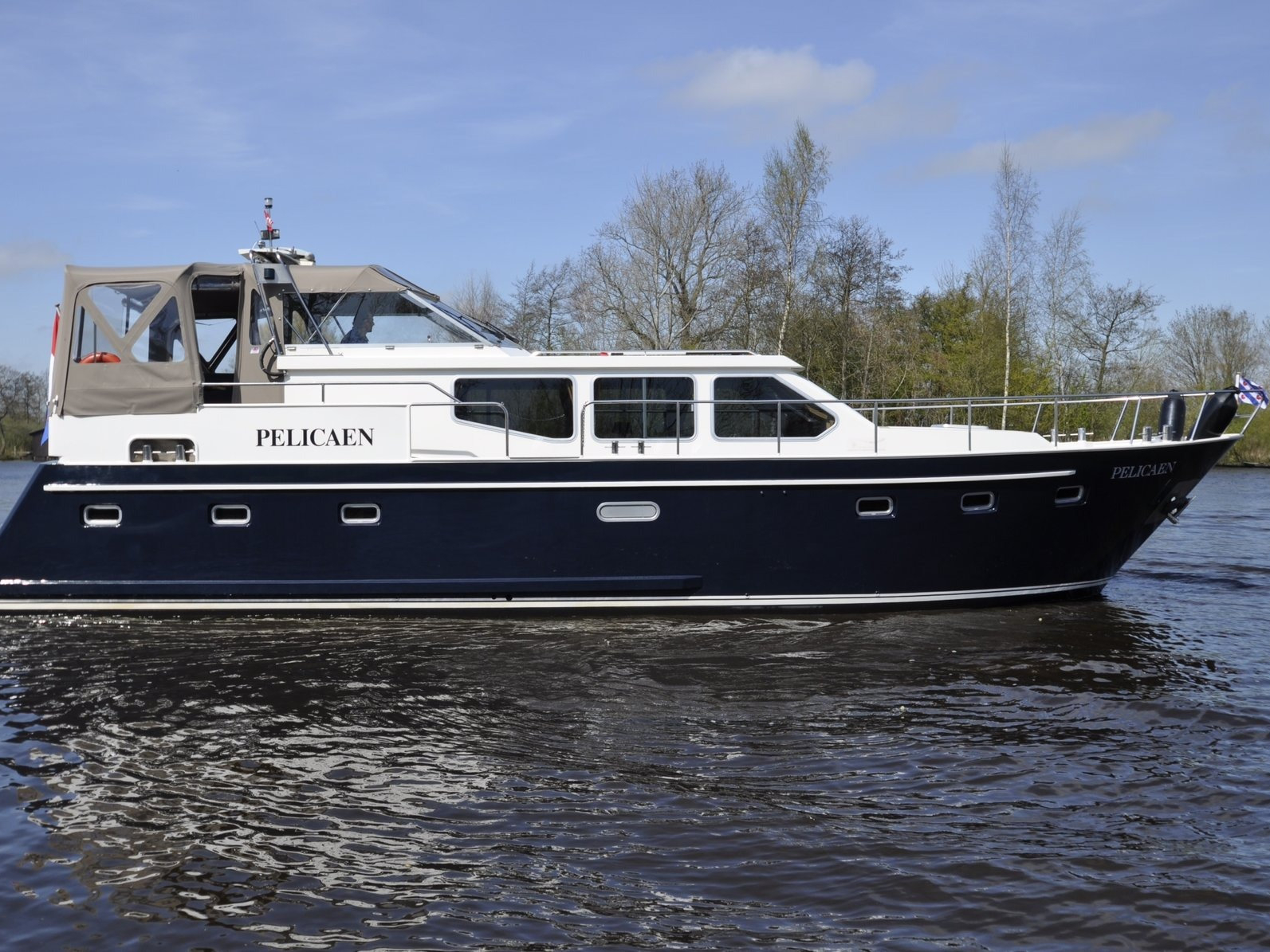Hemmes 1400 — photo 1