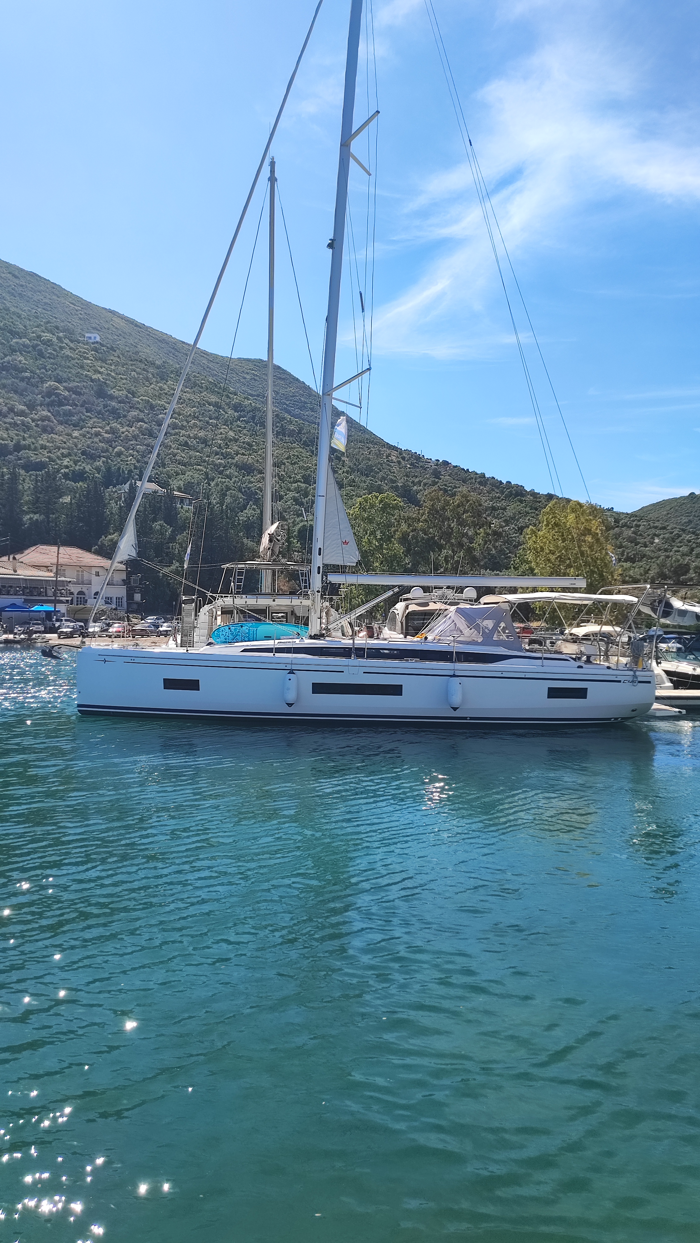 Bavaria C46 — photo 11