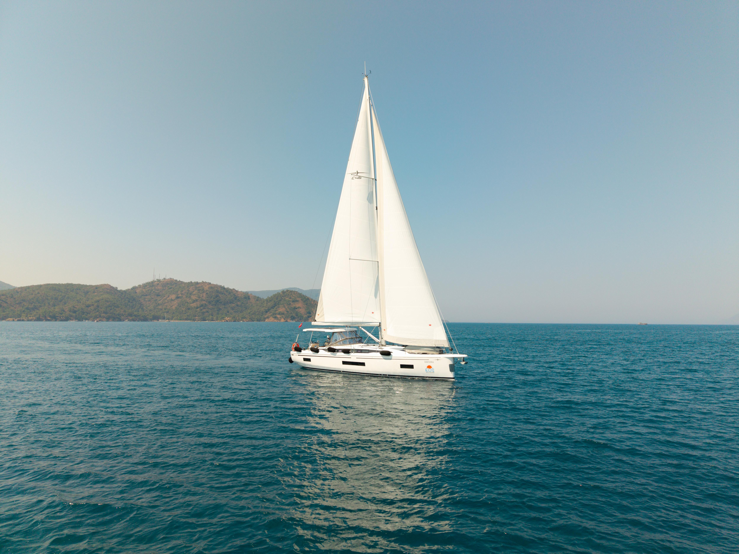 Bavaria C46 — photo 26