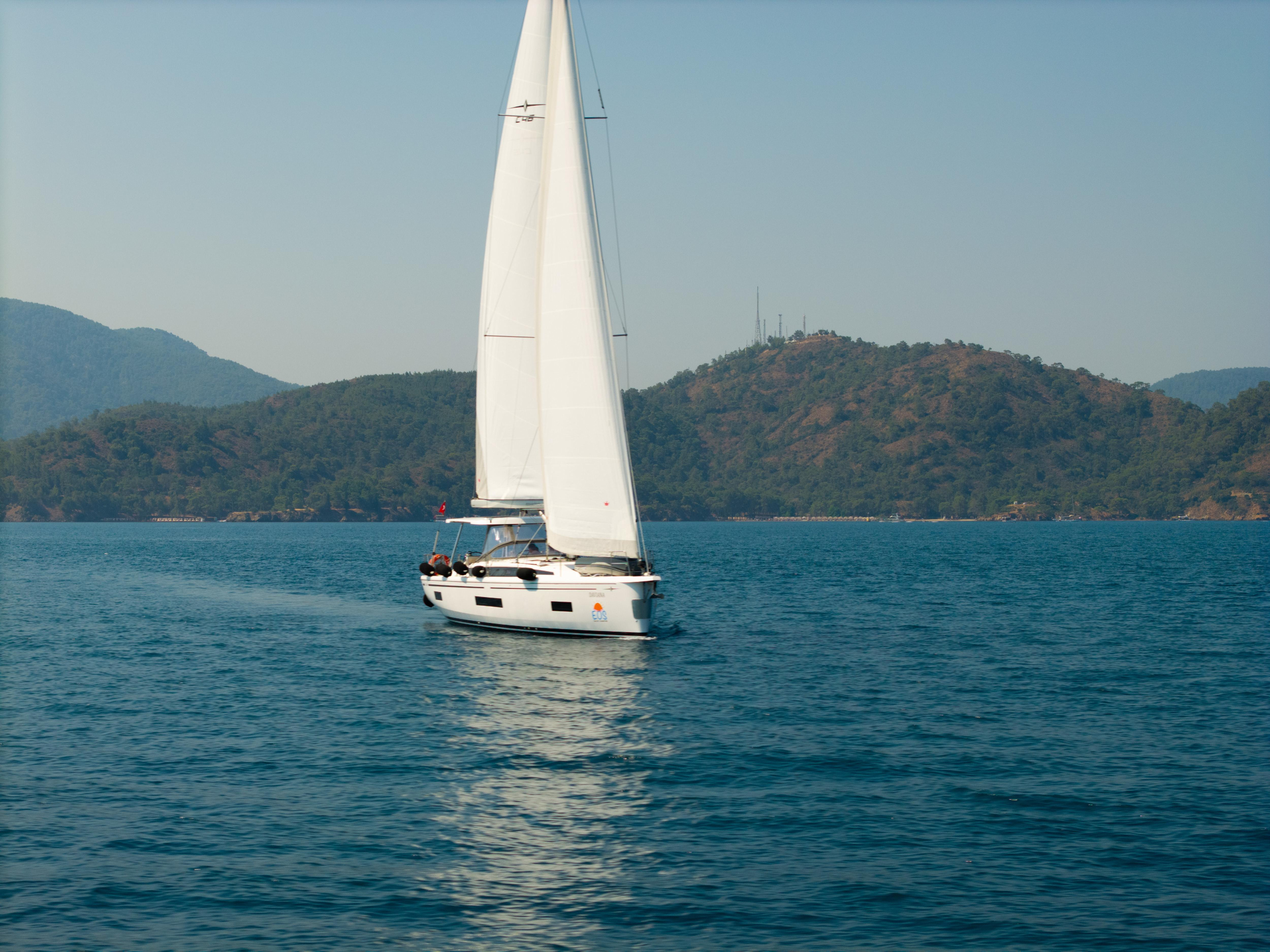 Bavaria C46 — photo 7