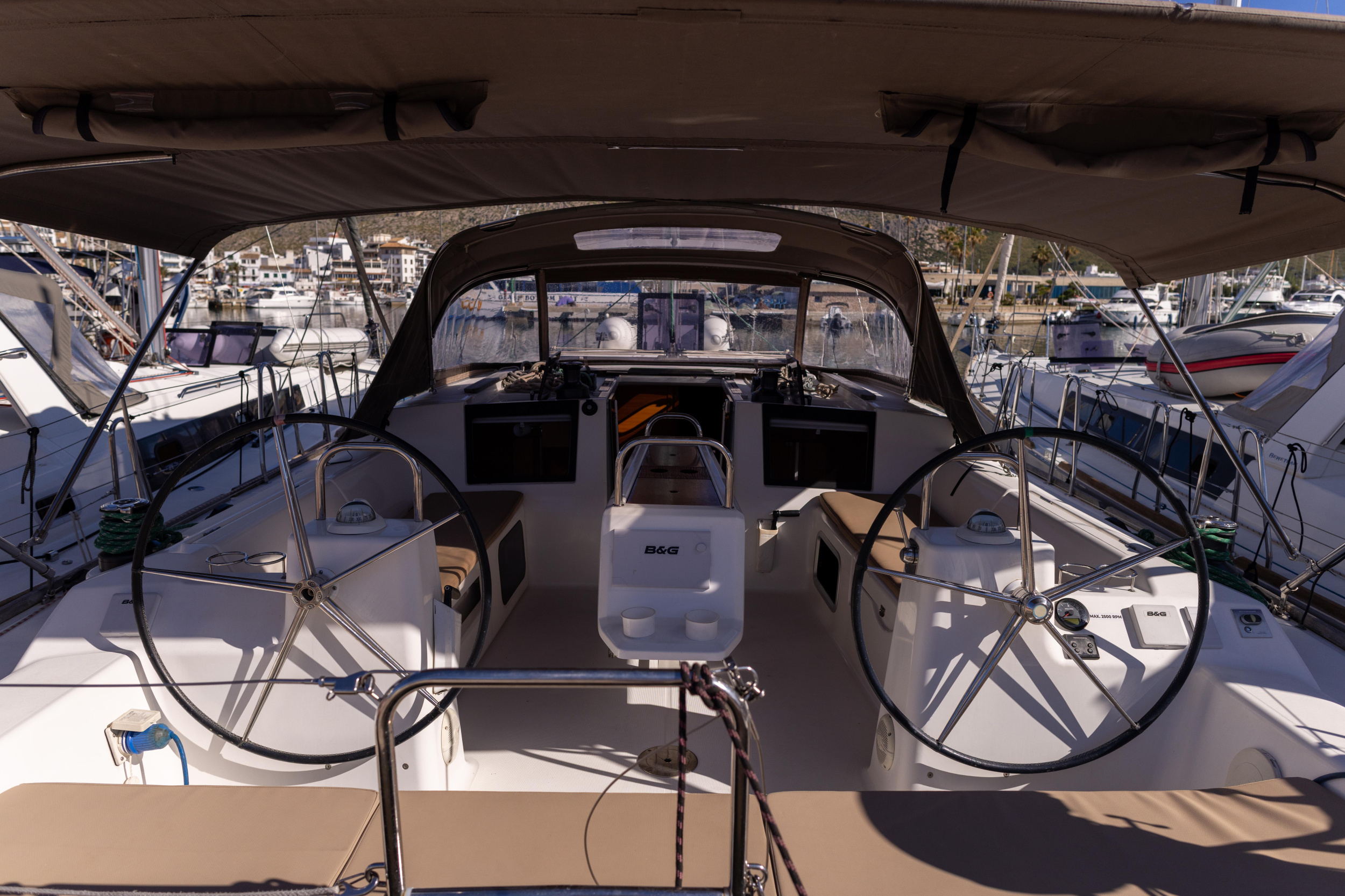 Dufour 460 Grand Large — photo 7