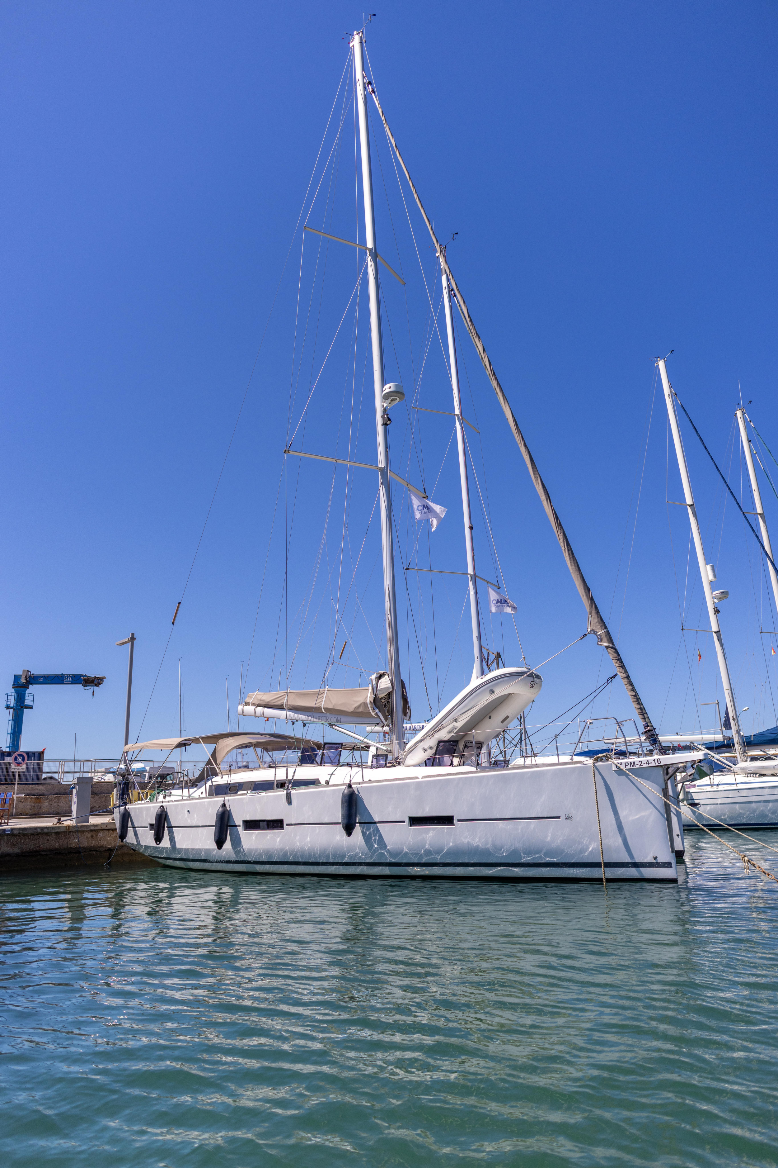 Dufour 460 Grand Large — photo 17