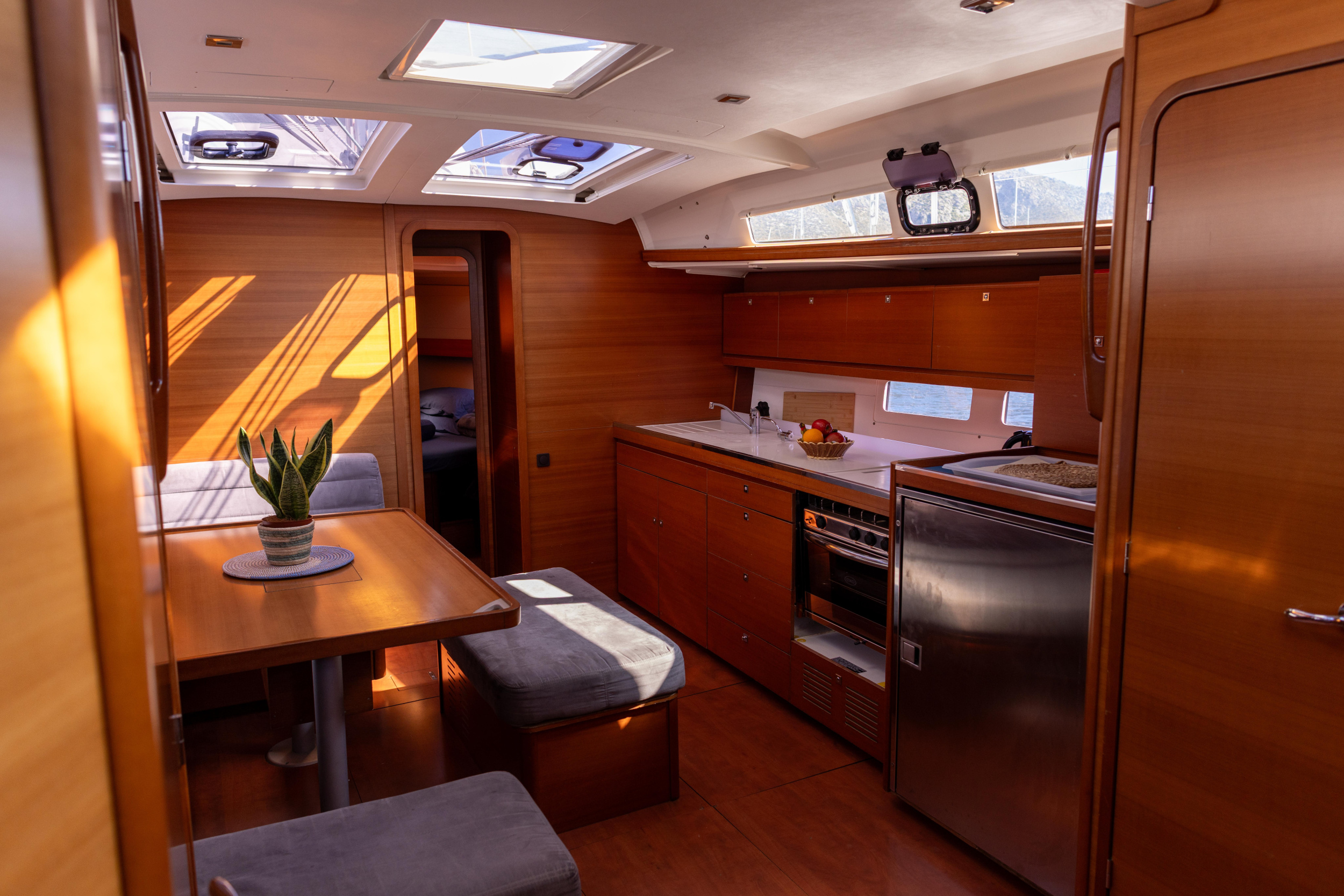 Dufour 460 Grand Large — photo 19
