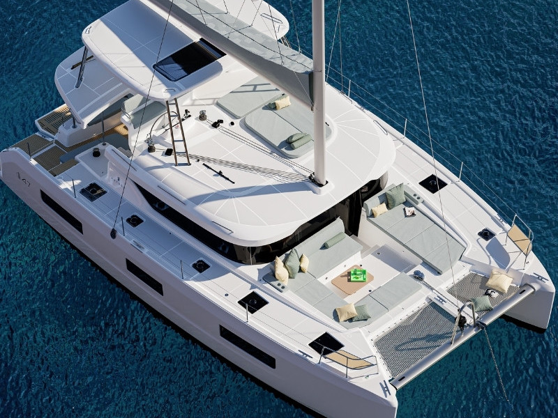 Lagoon 47 — photo 1